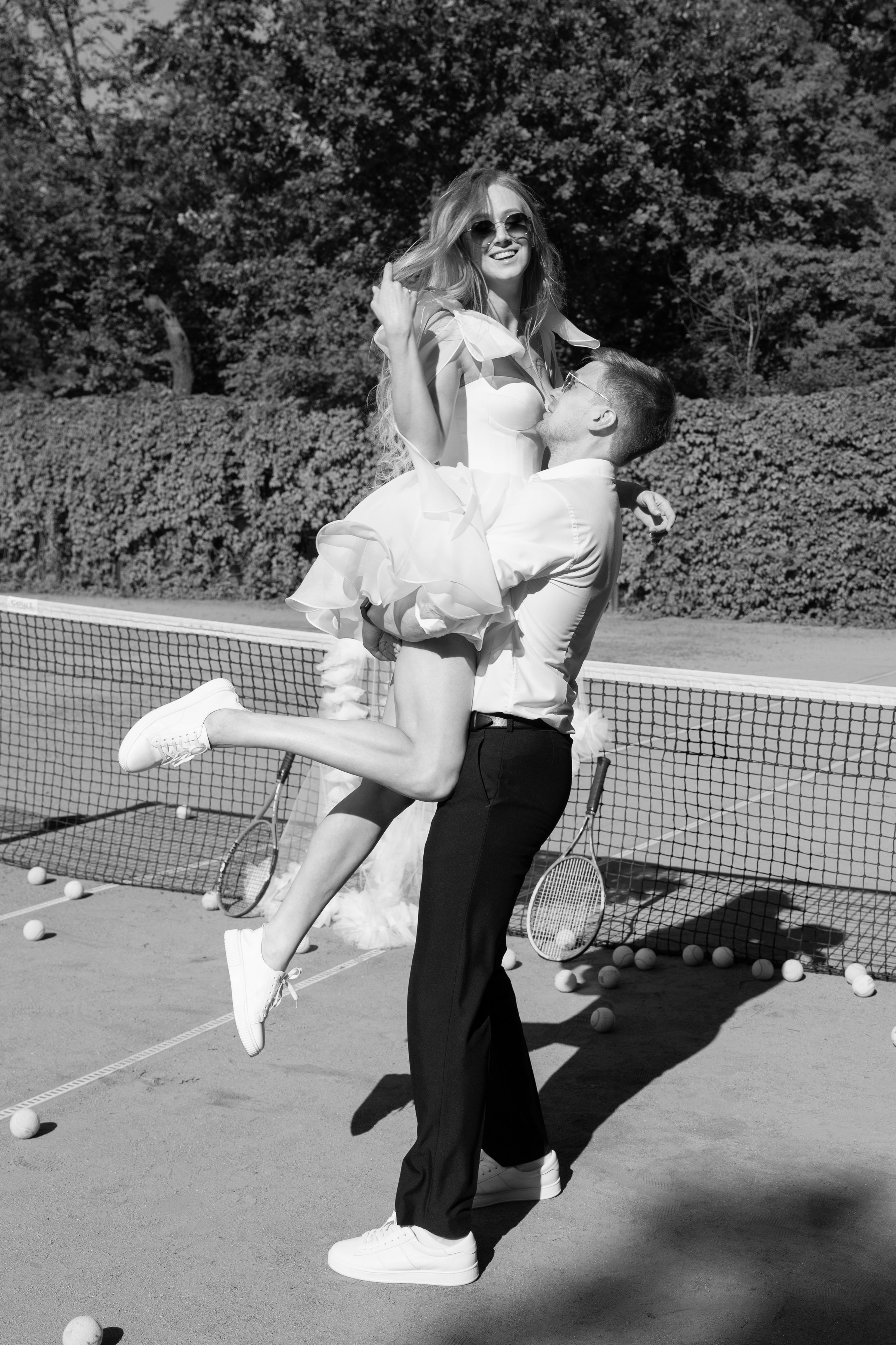 Свадебная лавстори на теннисном корте. Фотограф в Санкт-Петербурге Вагнер Юлия