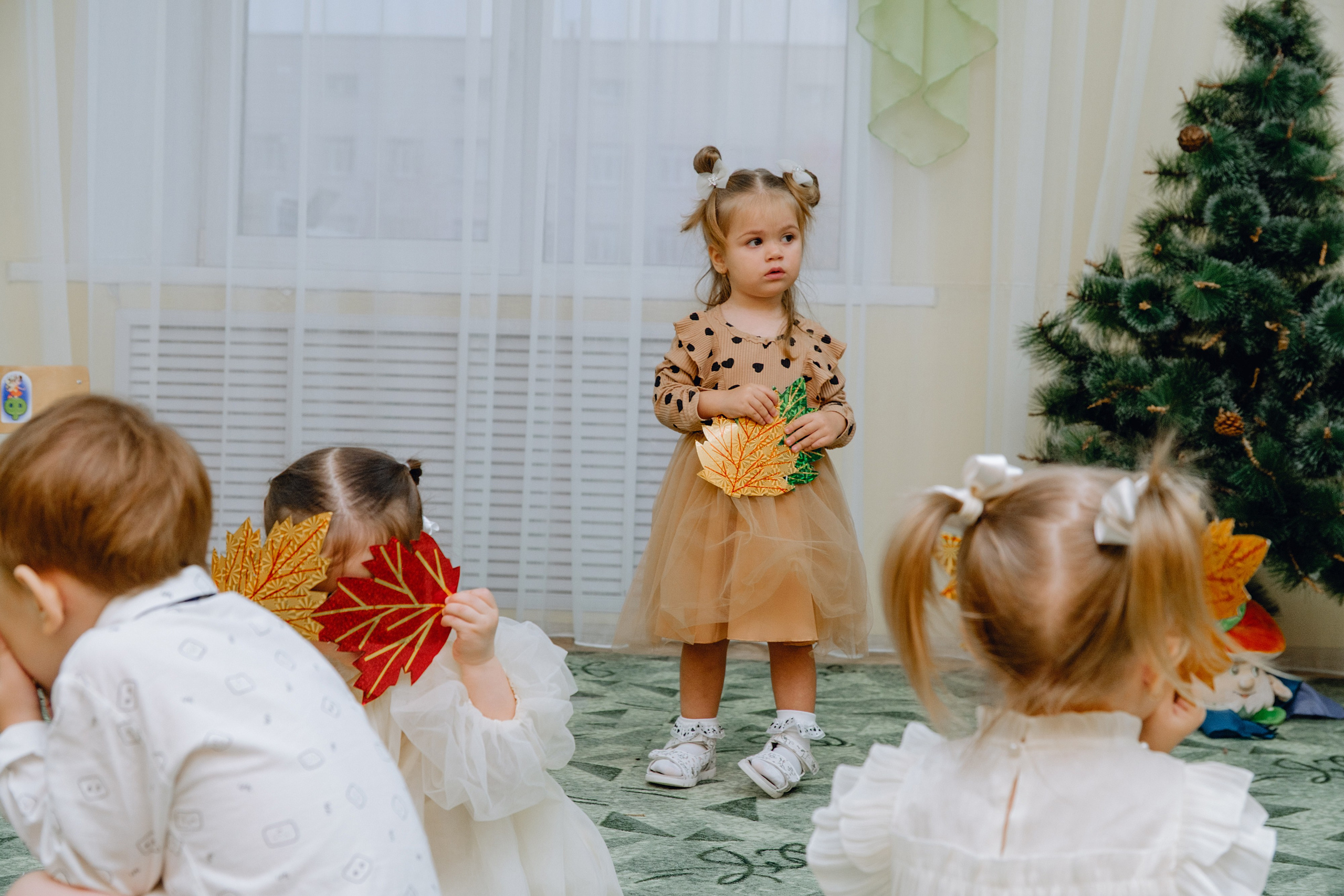 Утренник малышей. Фотограф Софья Володкина