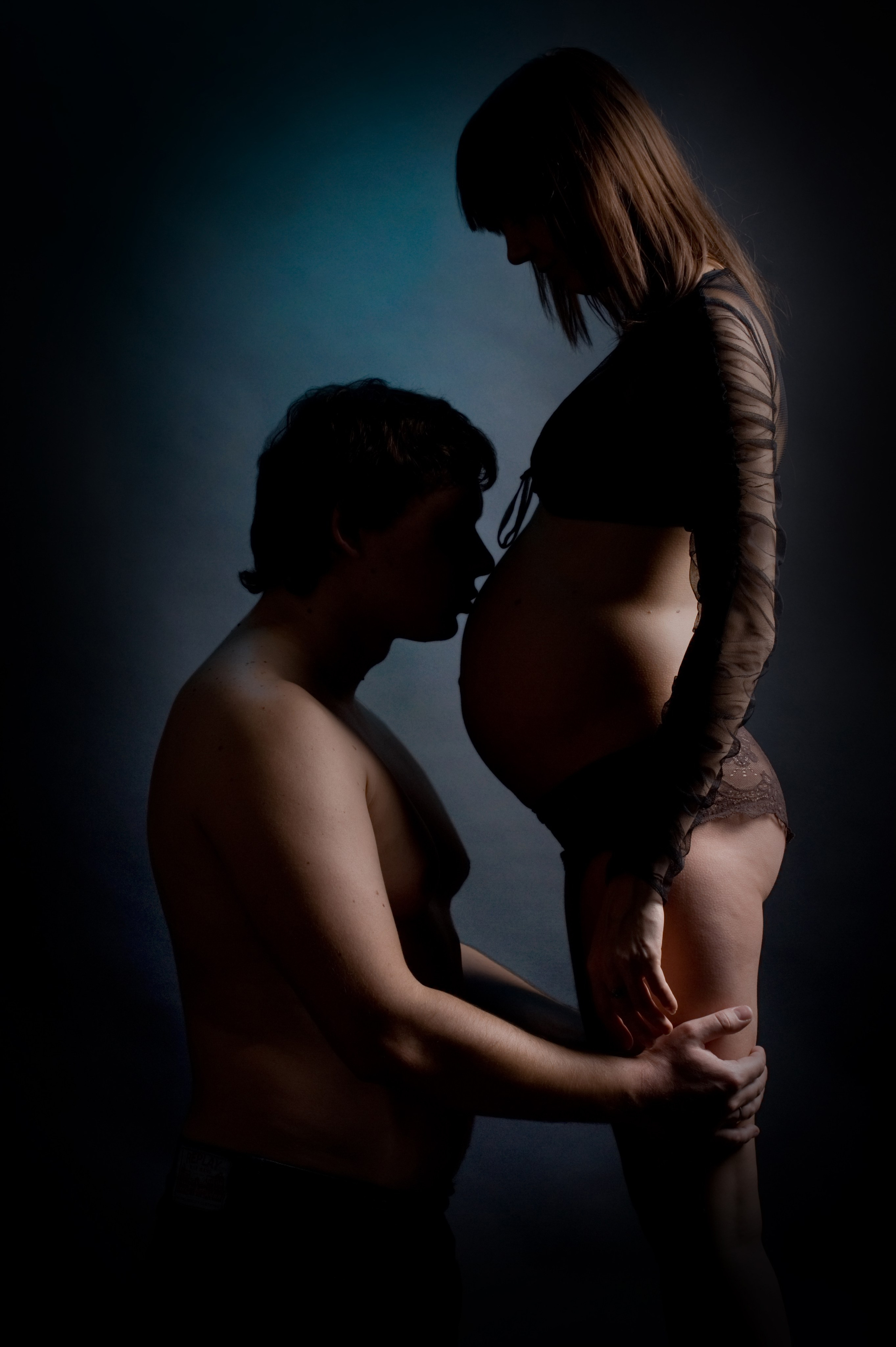 Фотосессия во время беременности от студии Love Story. Максим Матвийченко и Виктория Басова профессионалы своего дела