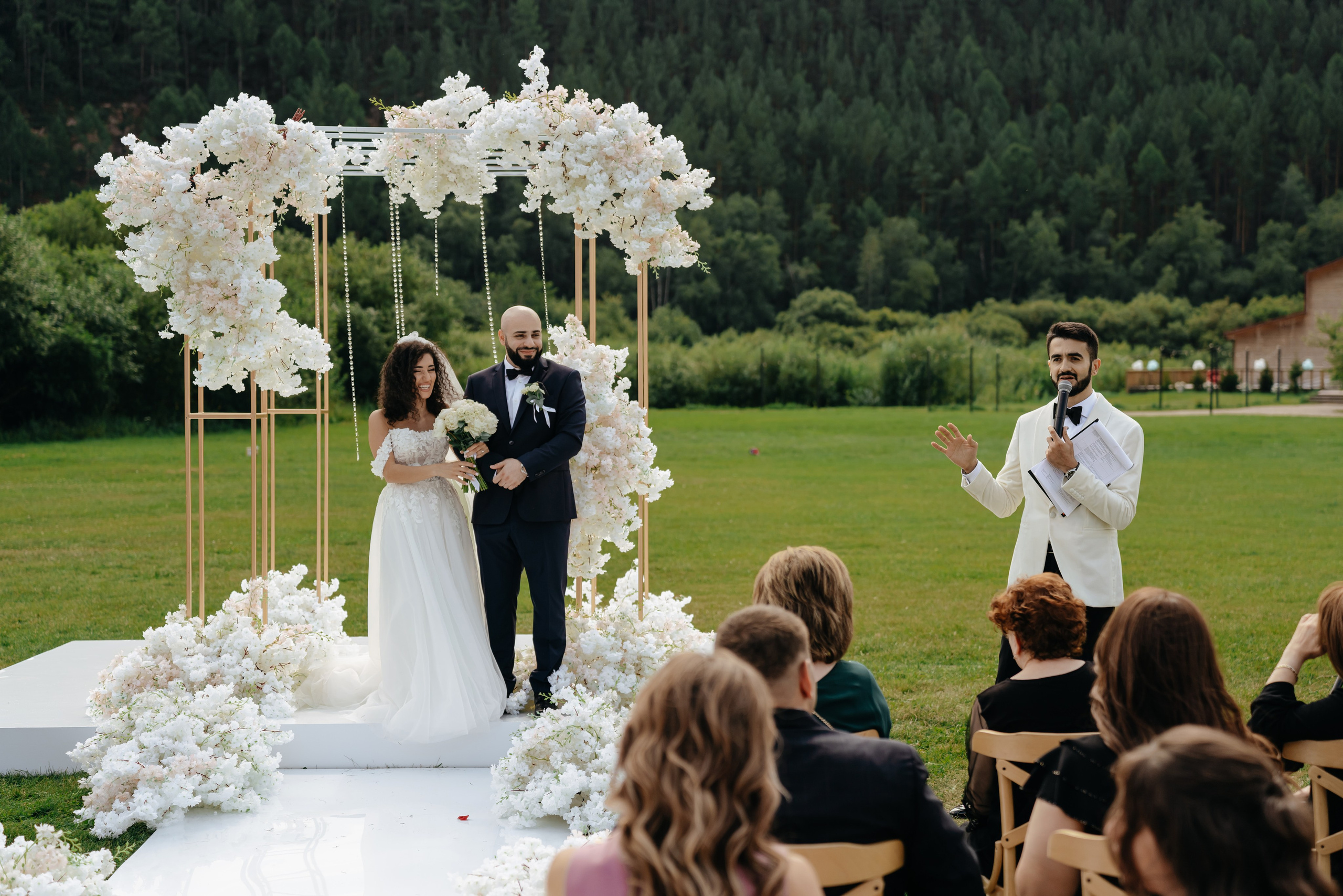 Грайр и Вартик. Свадебный фотограф Красноярск Вязьминова Мария
