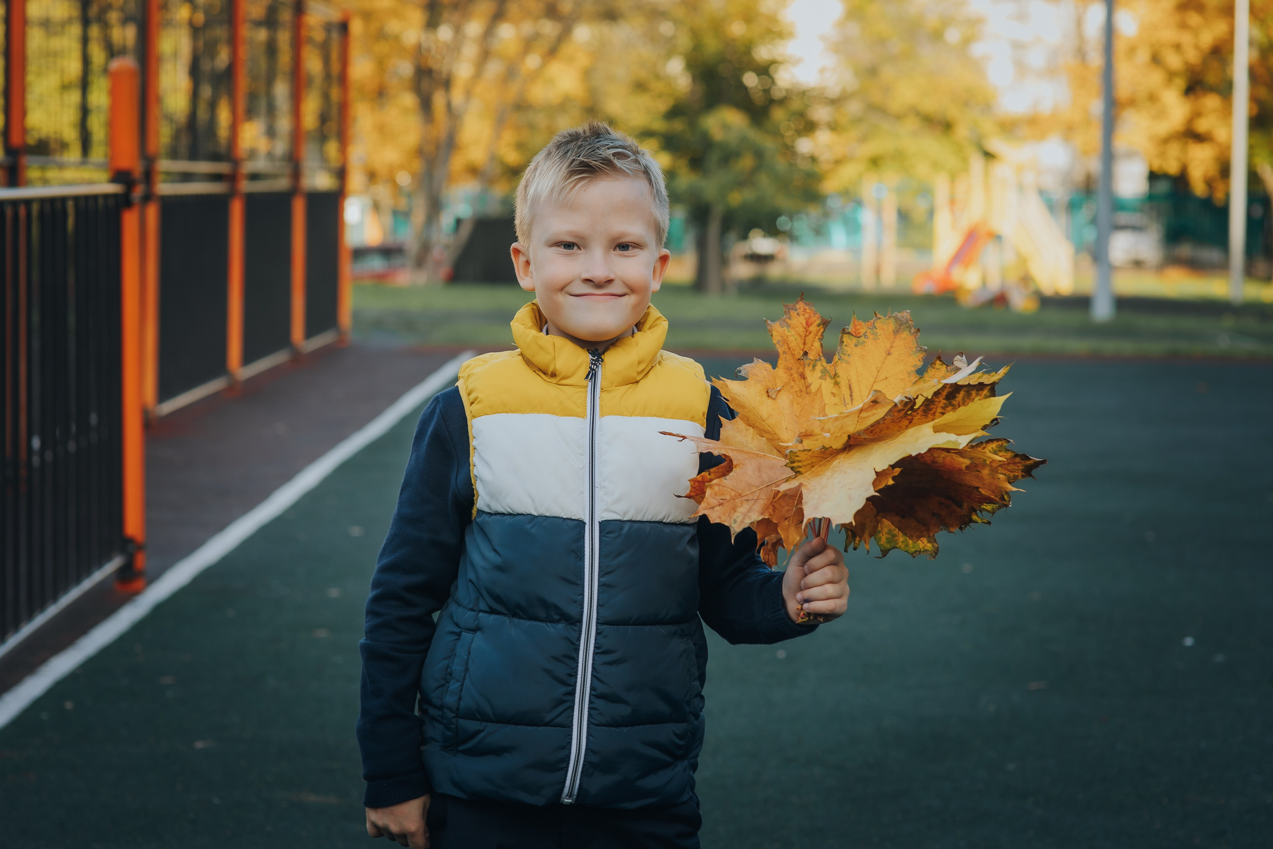 Осенняя съемка 4 класса для Выпускных альбомов. Семейный фотограф в Москве Наталья Чуб, заказать Фотокнигу
