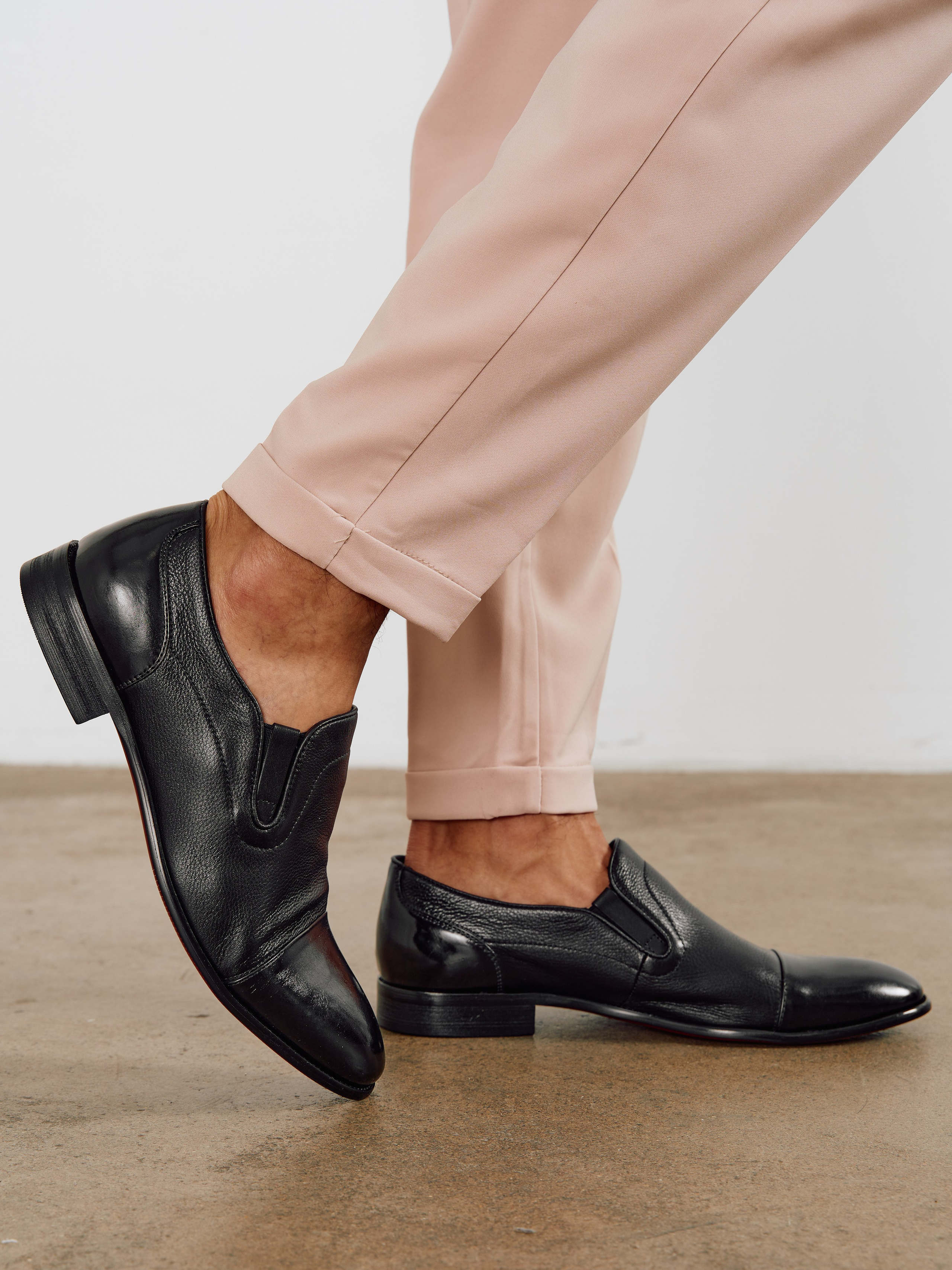 Обувь. Фотограф для маркетплейсов в Москве