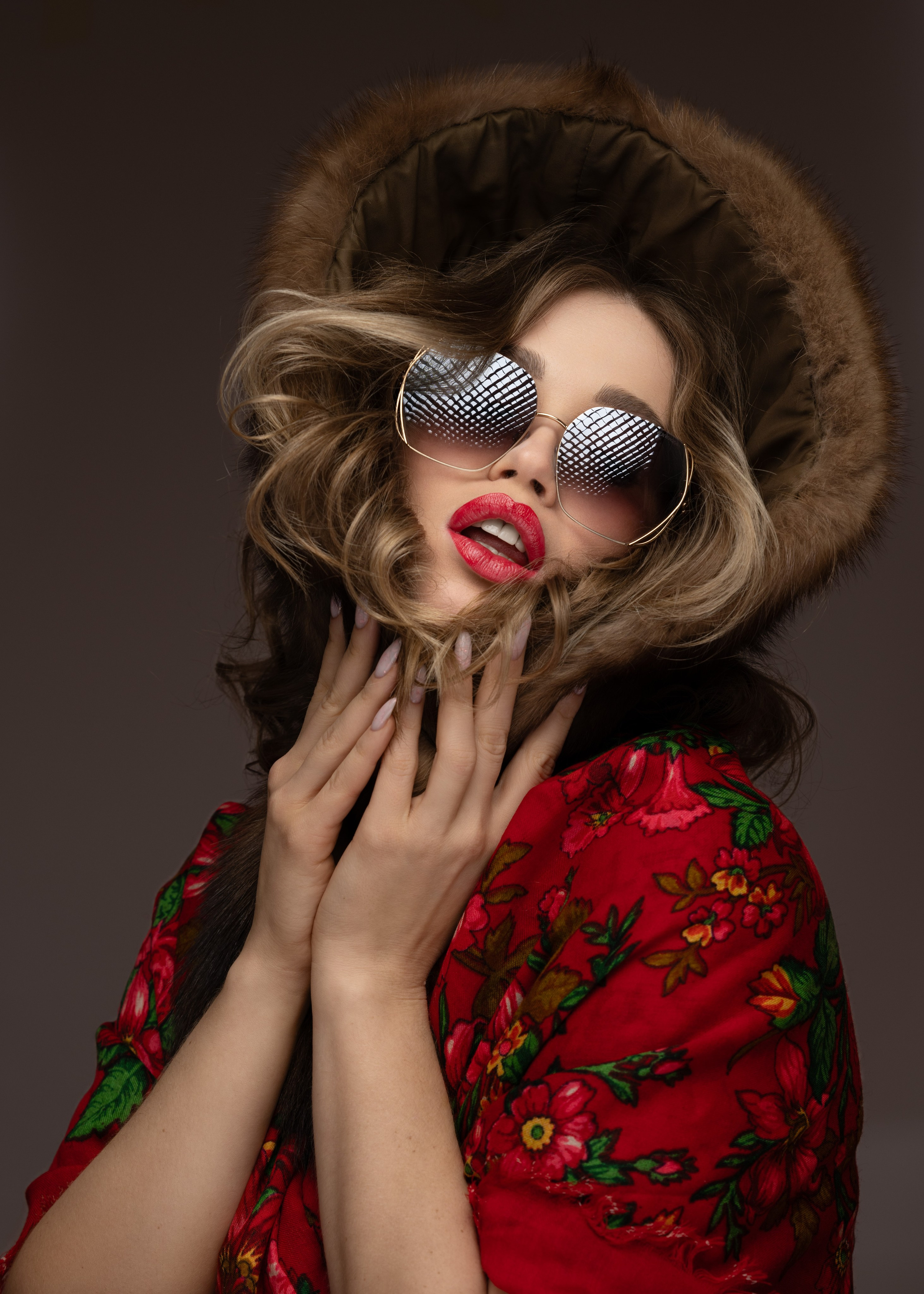 Студийные портреты. Фотограф Илья Неверов