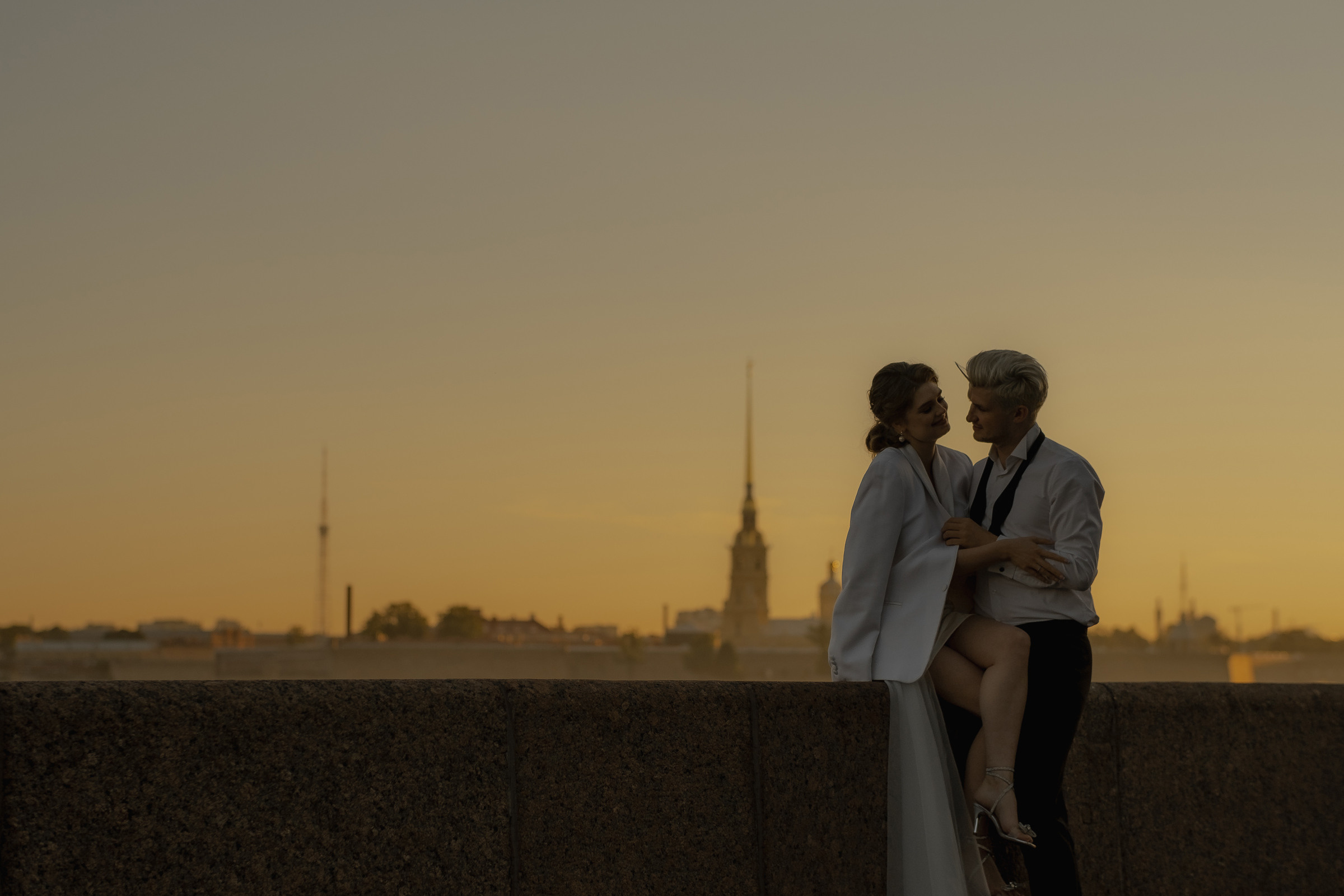 Sunrise in SPb. Сентиментальная свадебная фотография