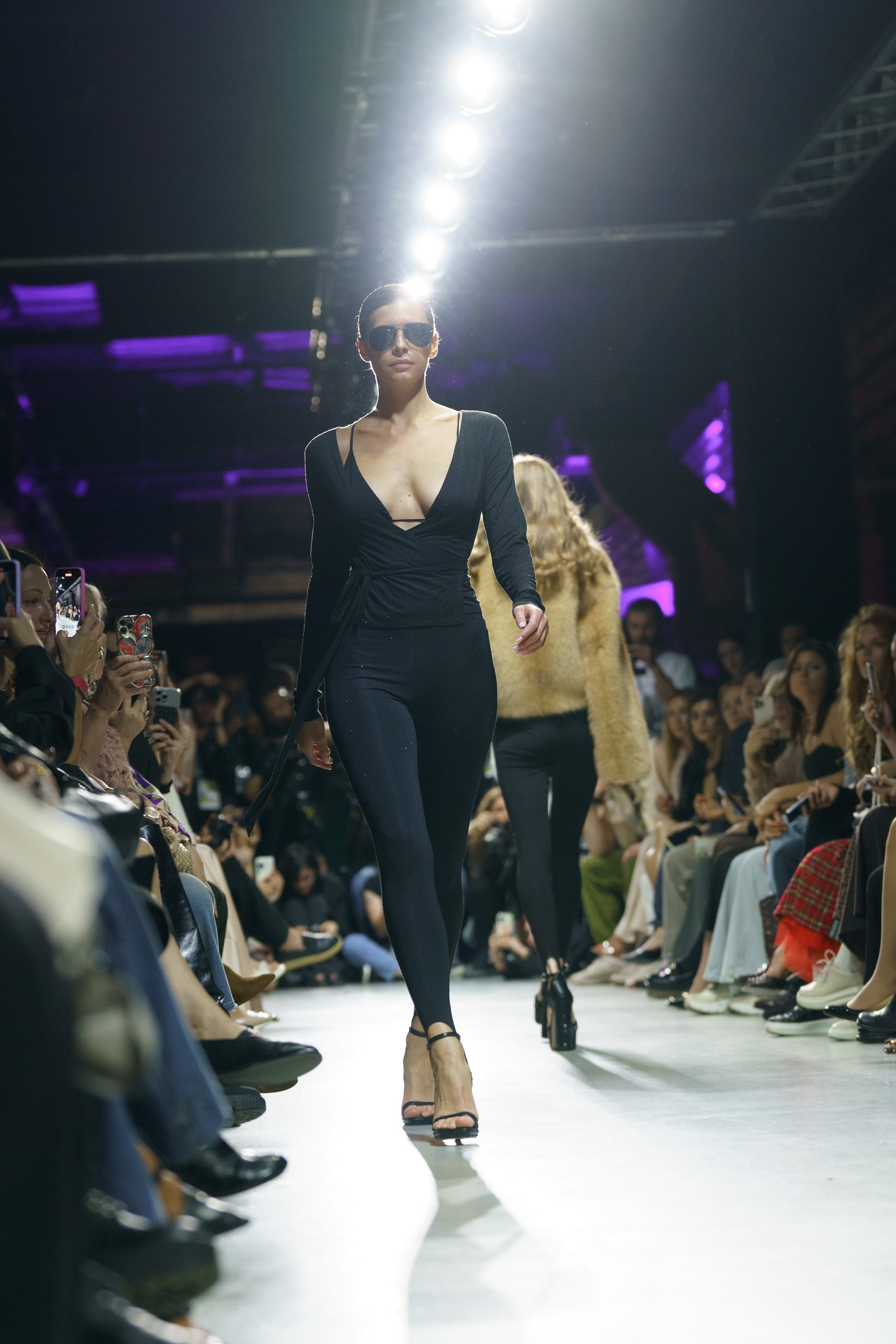 Moscow Fashion Week 2025 осень. Фотограф Николай Прокофьев модельные тесты в Москве