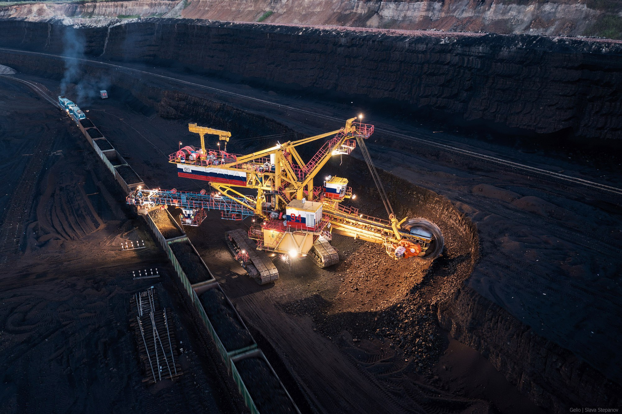 Добыча. Фотограф Слава Степанов, Gelio