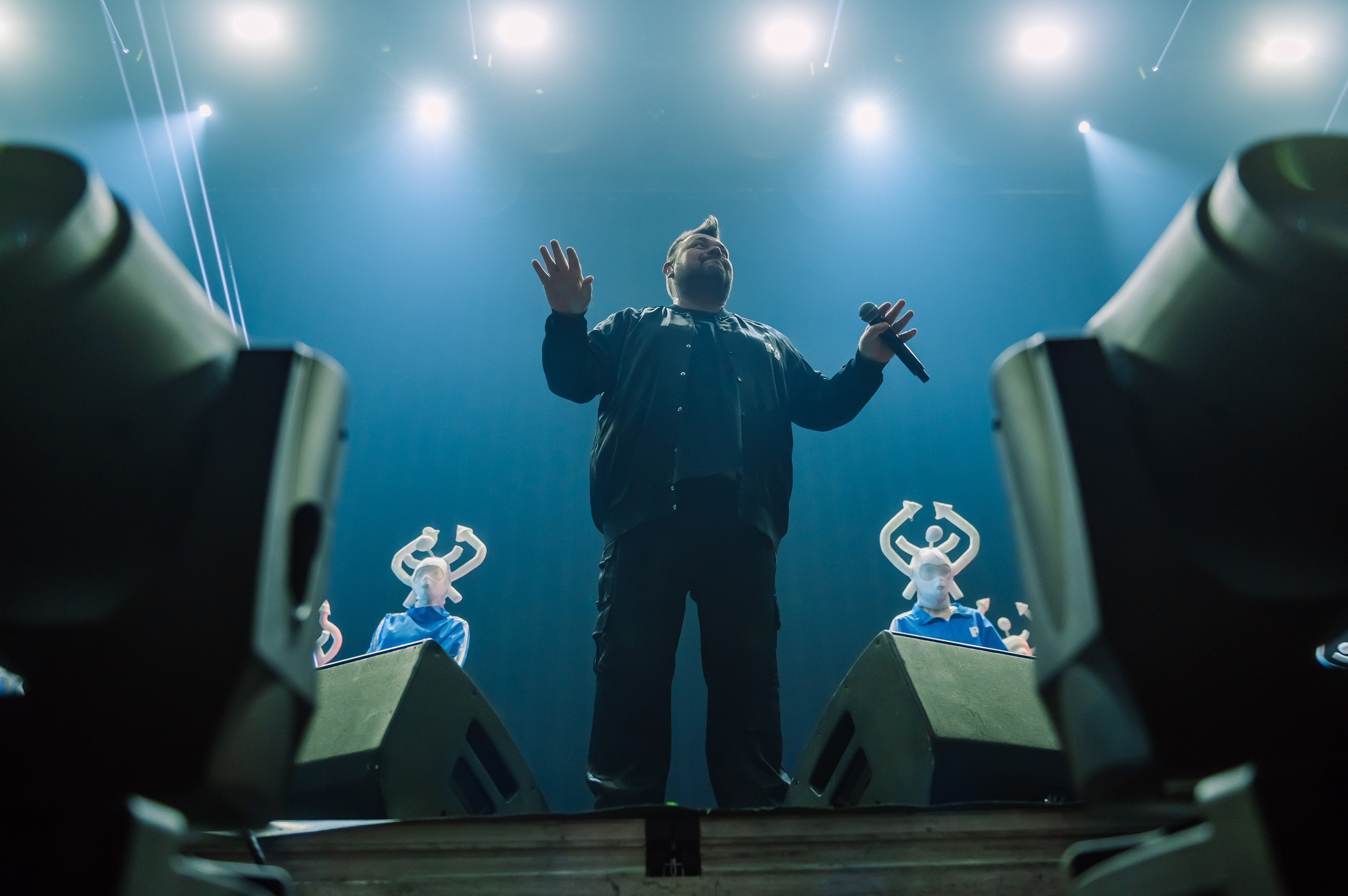 Руки вверх в Ледовом Дворце 15.11.2025. Детский фотограф, семейный фотограф и репортажи в Кемерово