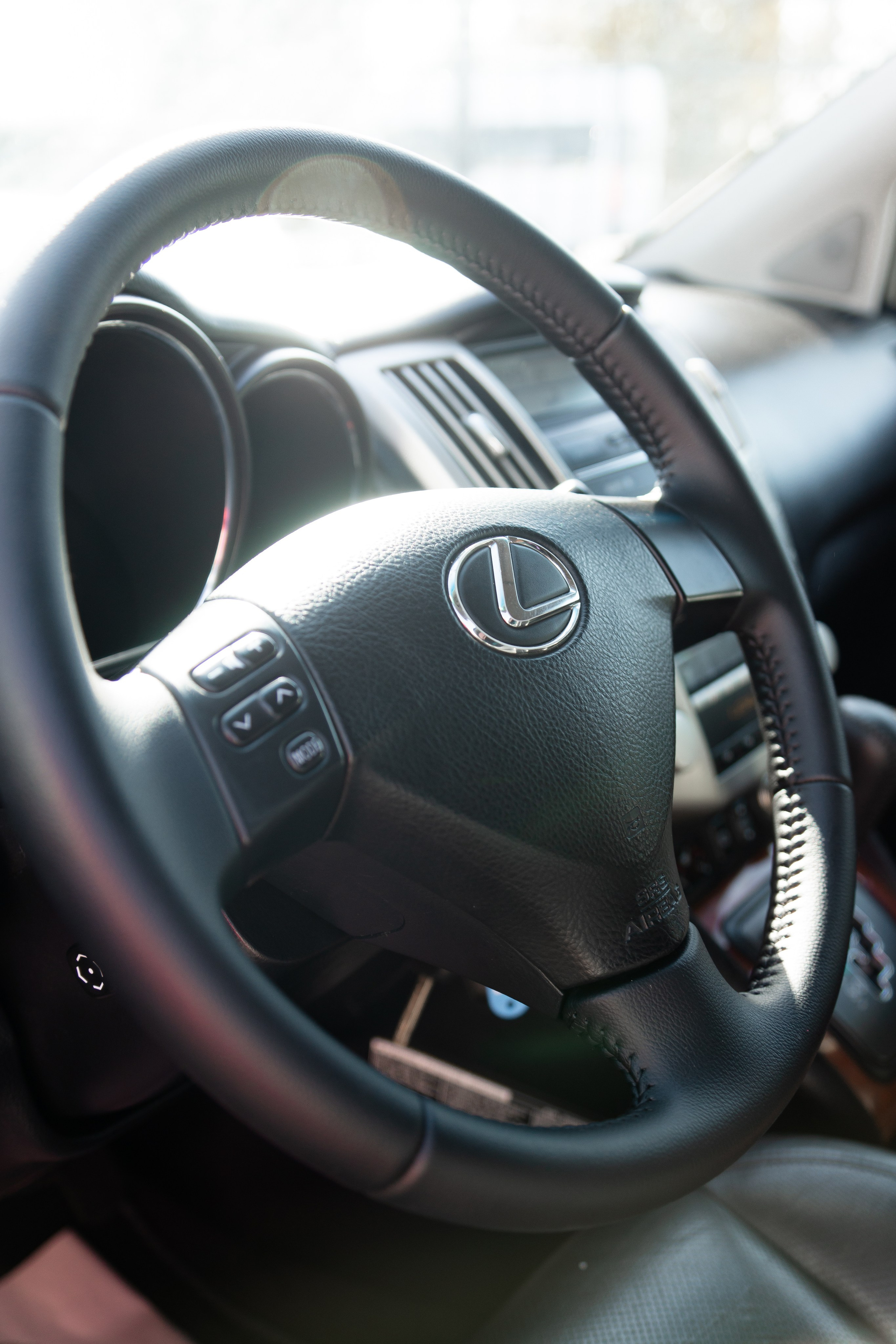 Съёмка для автосалона «Звезда Сибири». Женский фотограф Омск, Екатерина Петрова