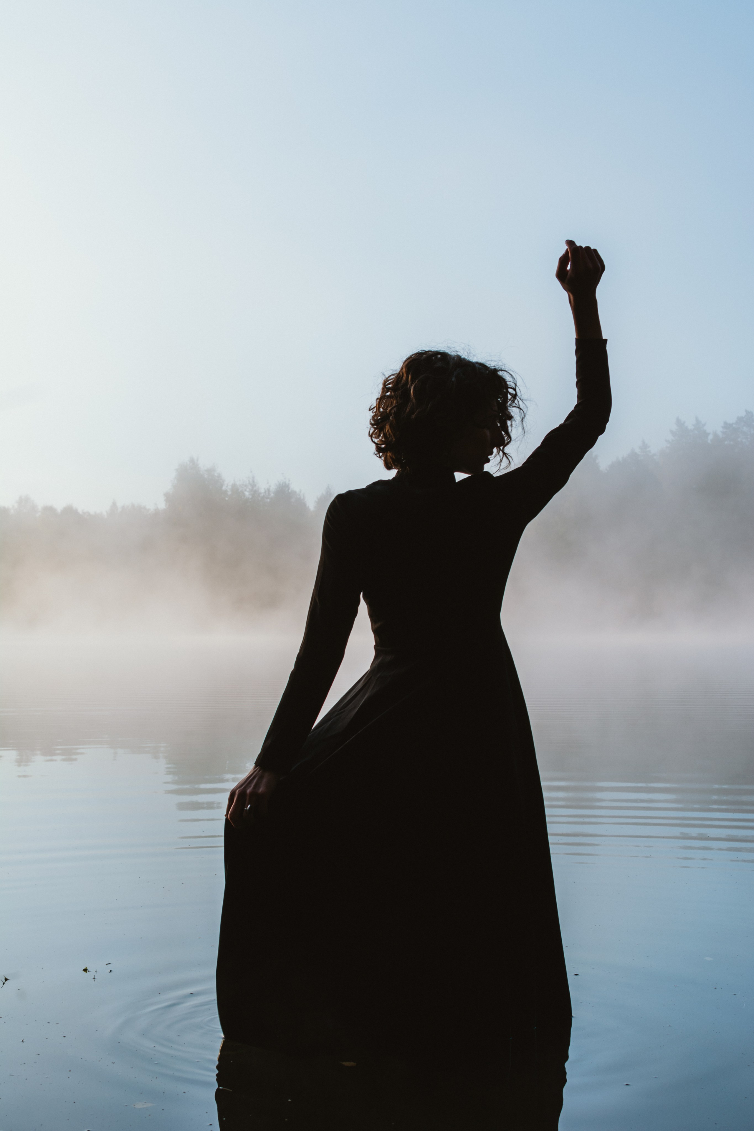 Рассвет на озере с Мариной. Портретный и репортажный Фотограф в Москве Александра Комарницкая