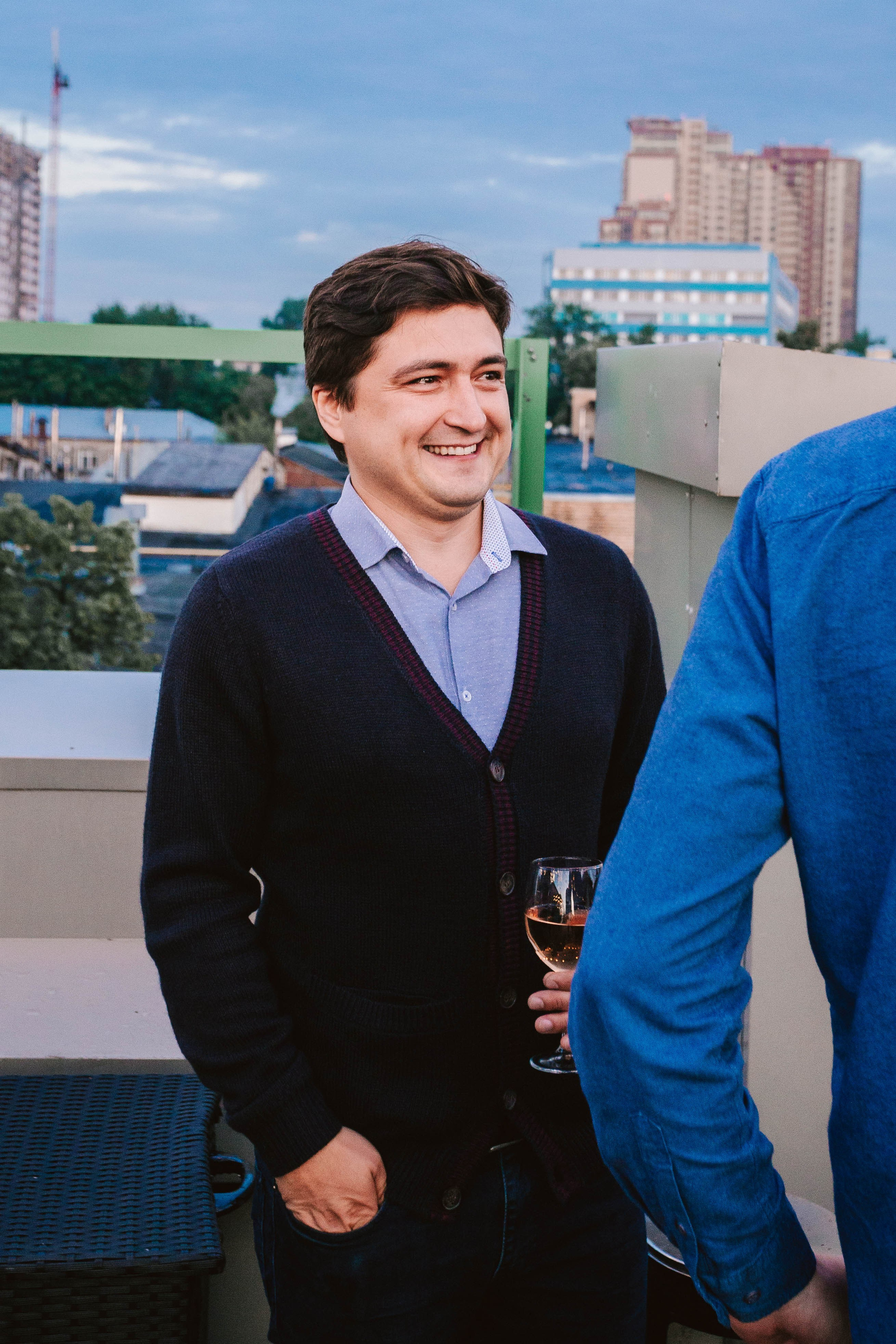 ВЕСЕЛЬЕ НА ДНЕ БОКАЛА