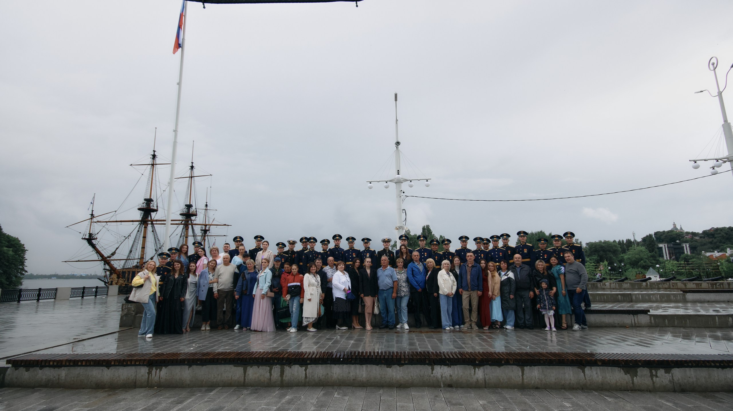 Выпуск Военно Воздушной Академии. Свадебный и репортажный фотограф Дмитрий Кононенко