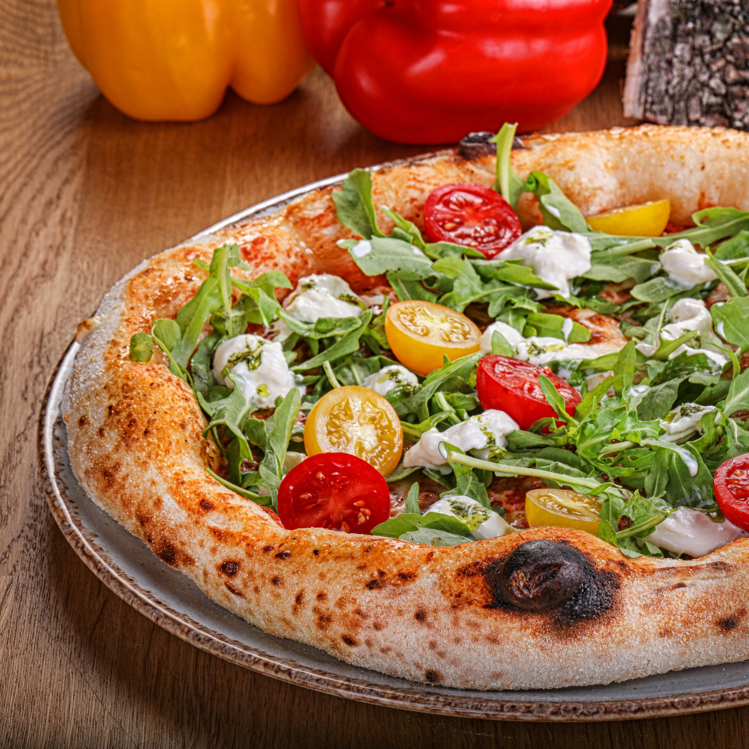 Фотосъемка пиццы. Заказ по тел.: +7 (906) 006-90-22. Фуд-фотограф Андрей Старостин — съемка еды в Москве. 9000 руб. в час