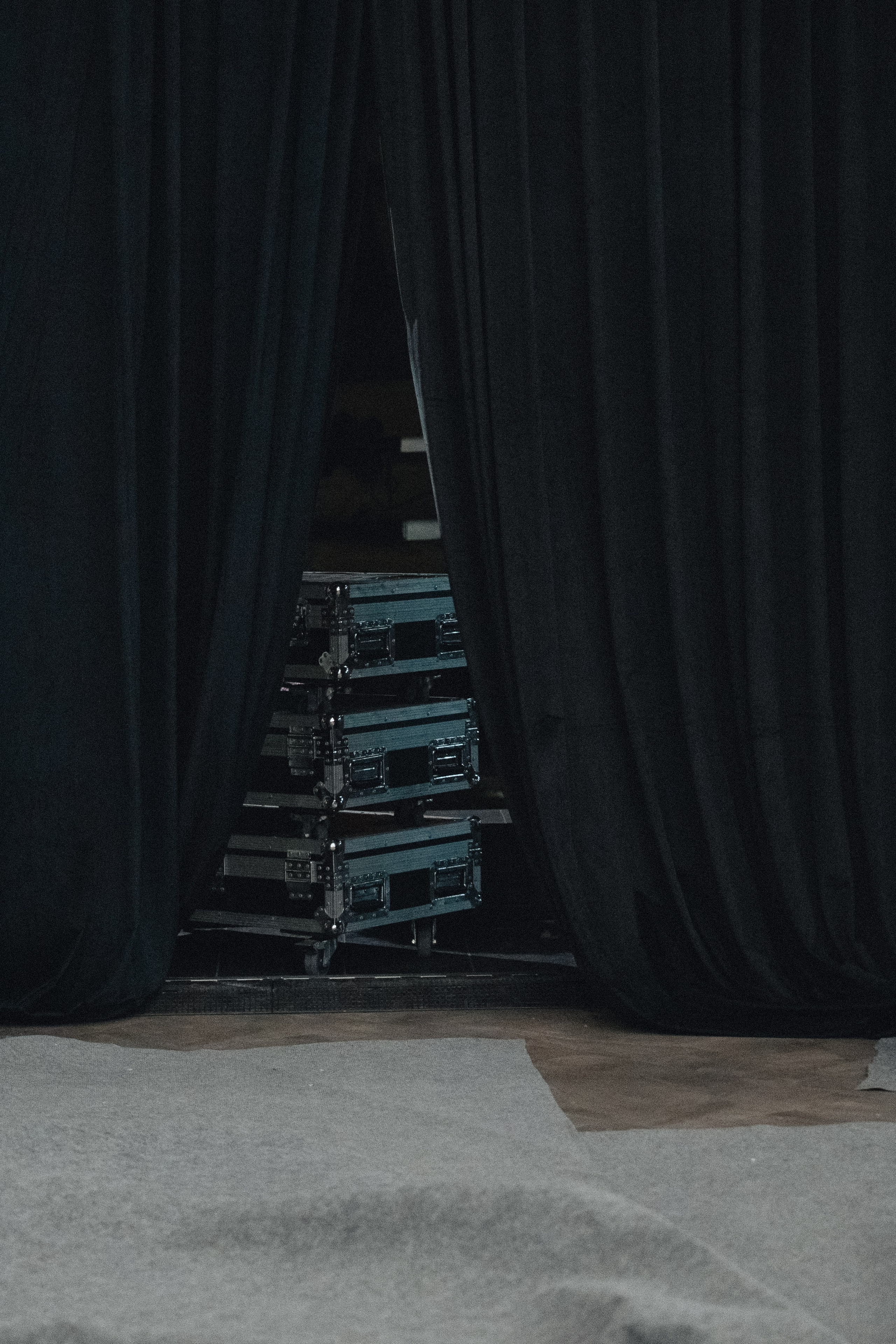 Бэки монтаж