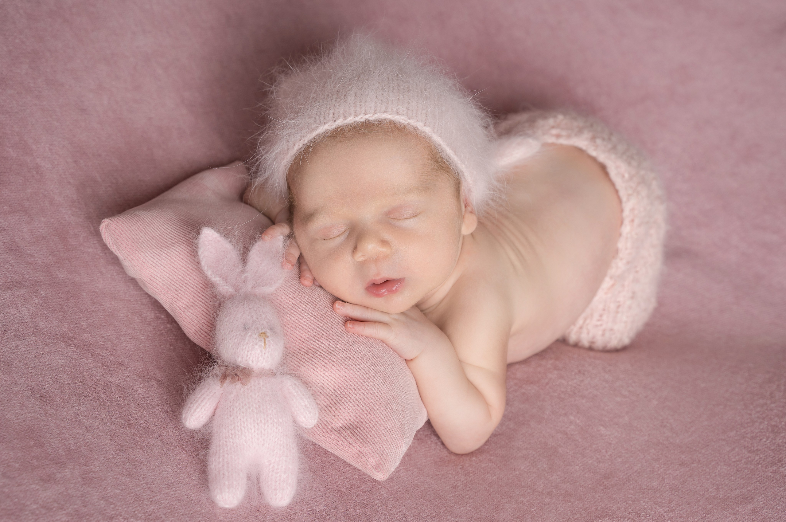 Фотосессия новорожденного в Москве — трогательные моменты первых дней