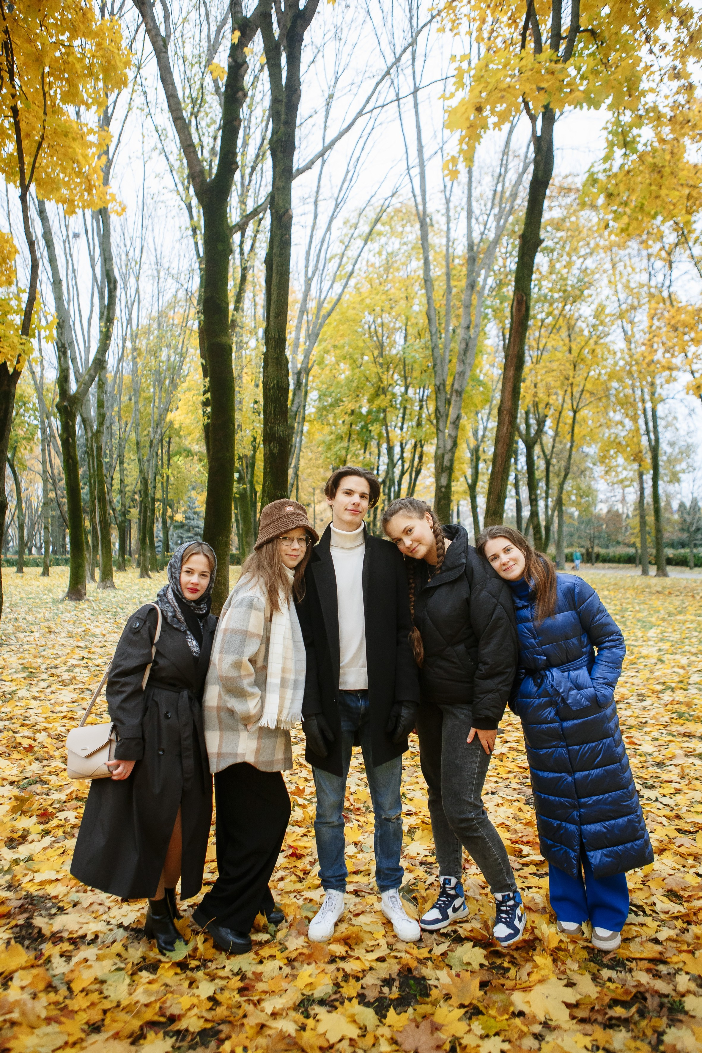 Осень Гимназия 12 11 В 2023 г. Свадебный и портретный Фотограф в Липецке Дмитрий Котюков