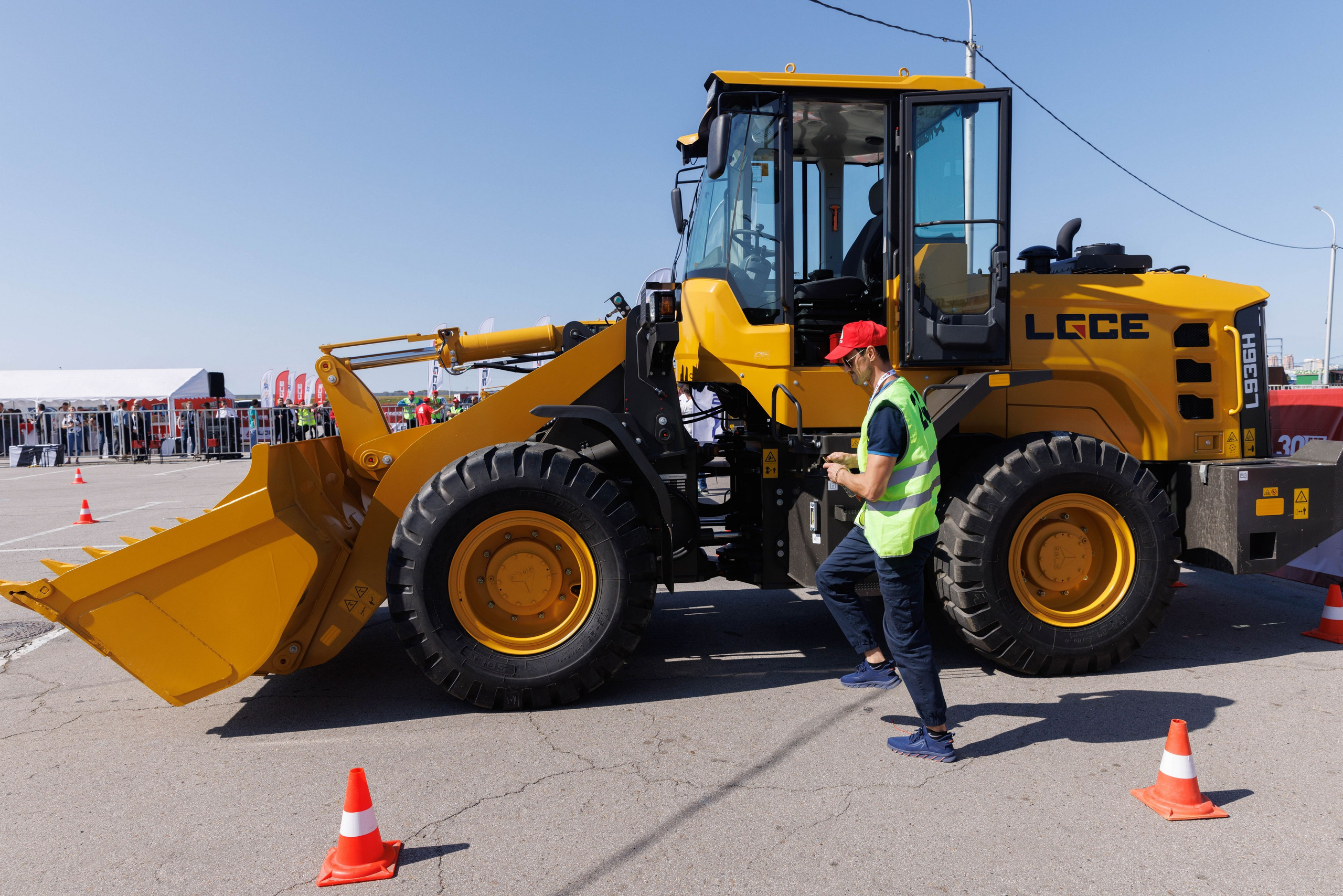 LGCE. Фотограф во Владивостоке Максим Цой