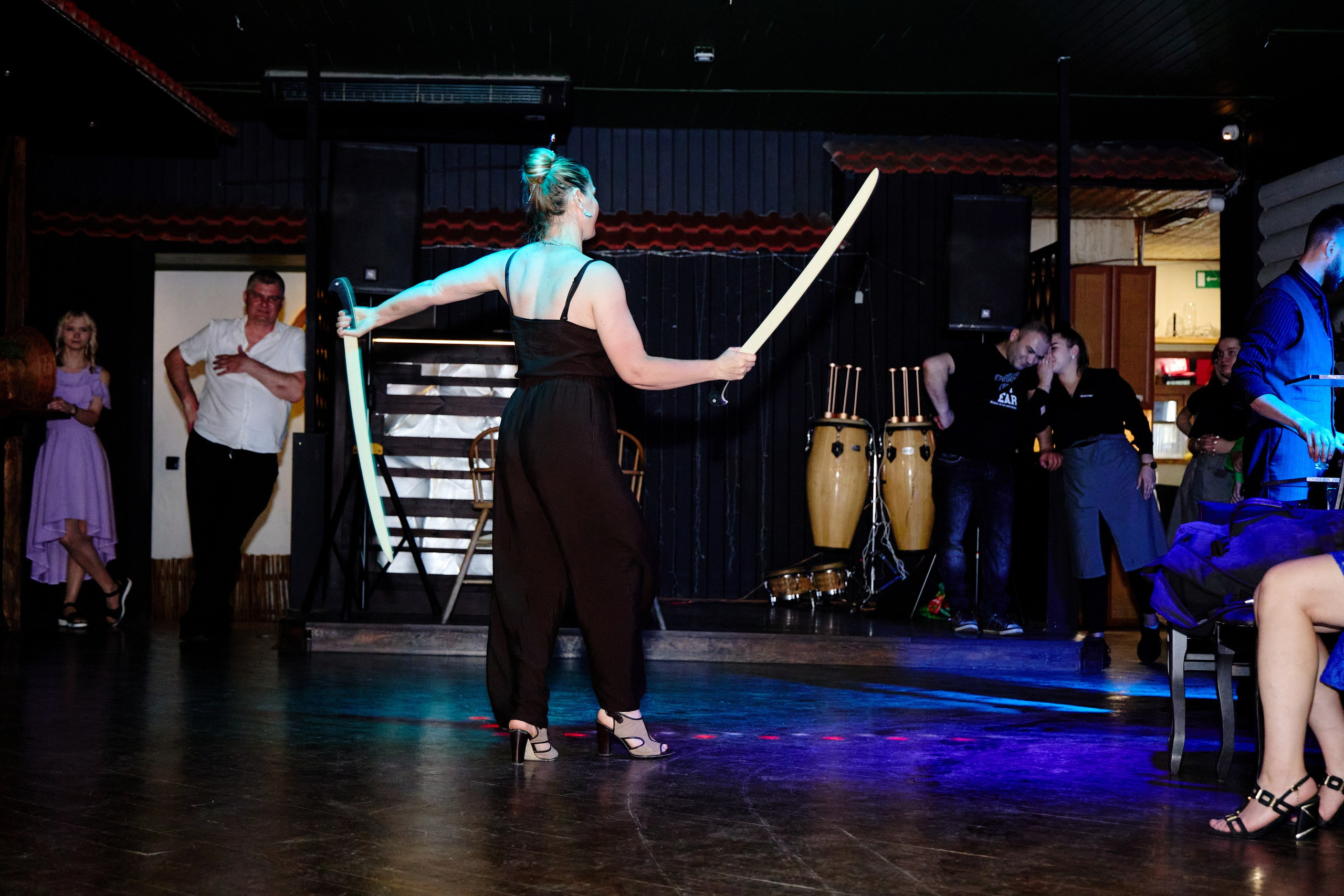 Выпускной 35 Сош. Фотограф Выпускные альбомы Таганрог Сергей Коробченко