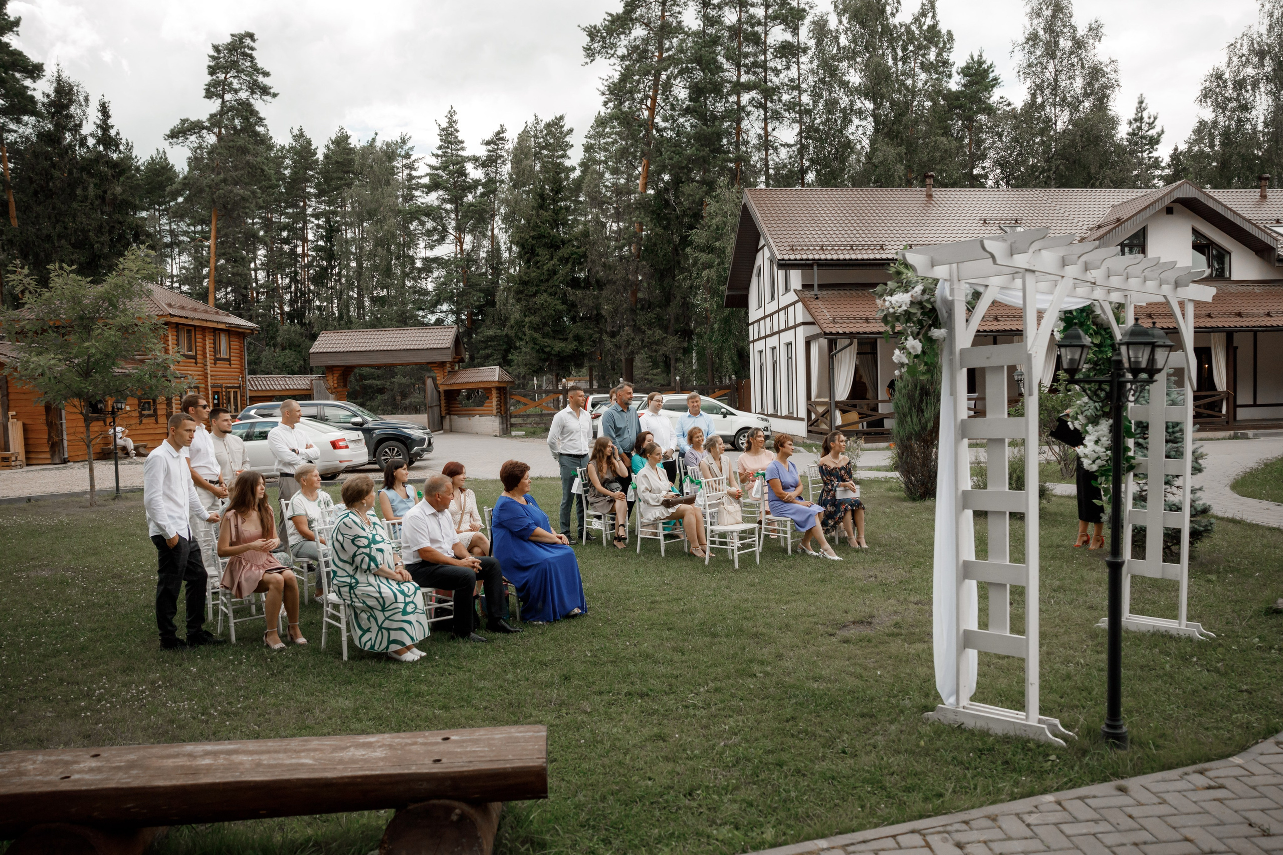 Полина и Дмитрий, загородный клуб «Барин», ЗАГС в г. Пушкино. Свадебный и репортажный фотограф (Москва, Королев и другие)