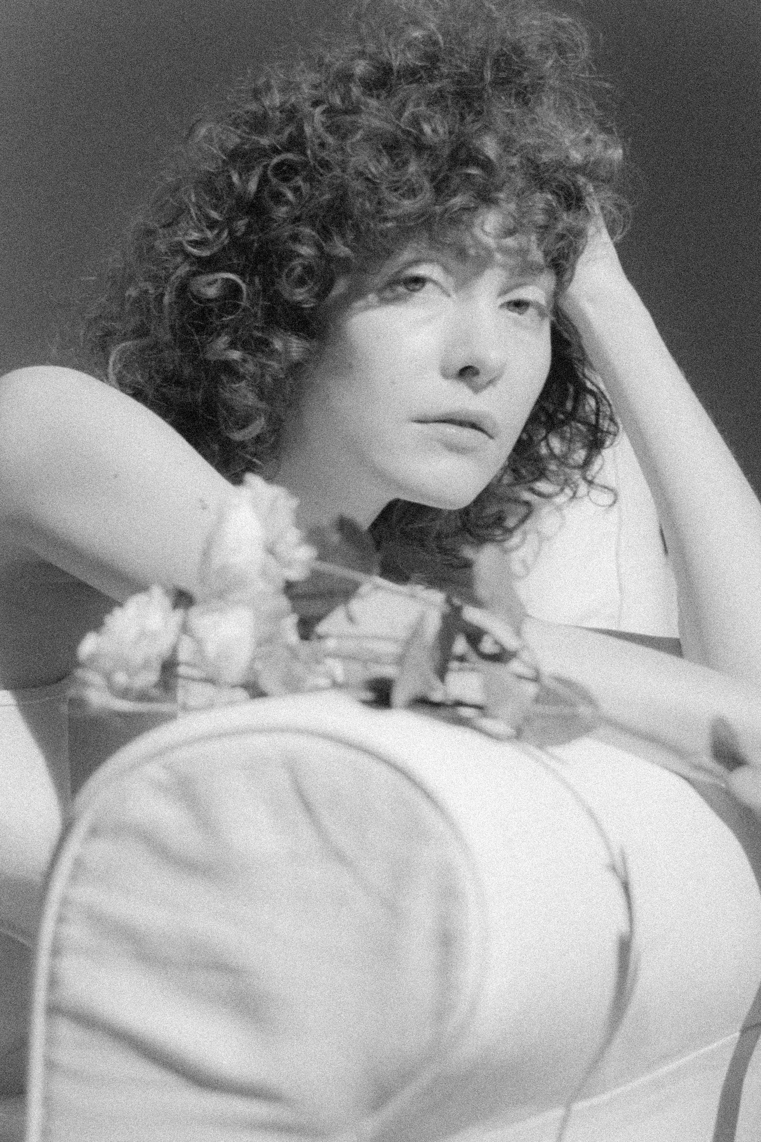 Оля, студия. Портретный и предметный фотограф Елизавета Федорова