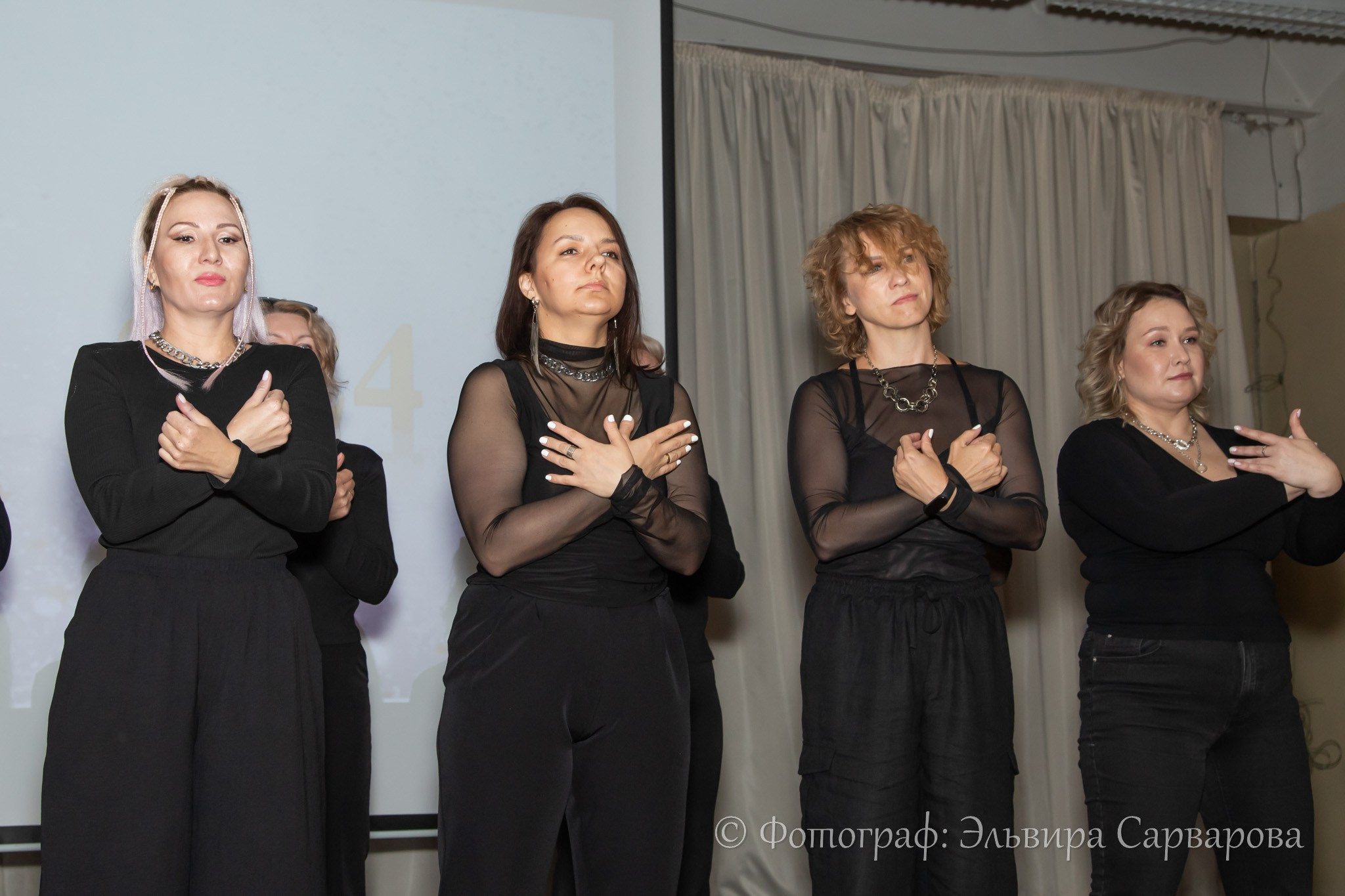 Вручение аттестатов 9 класс. Репортажный Фотограф