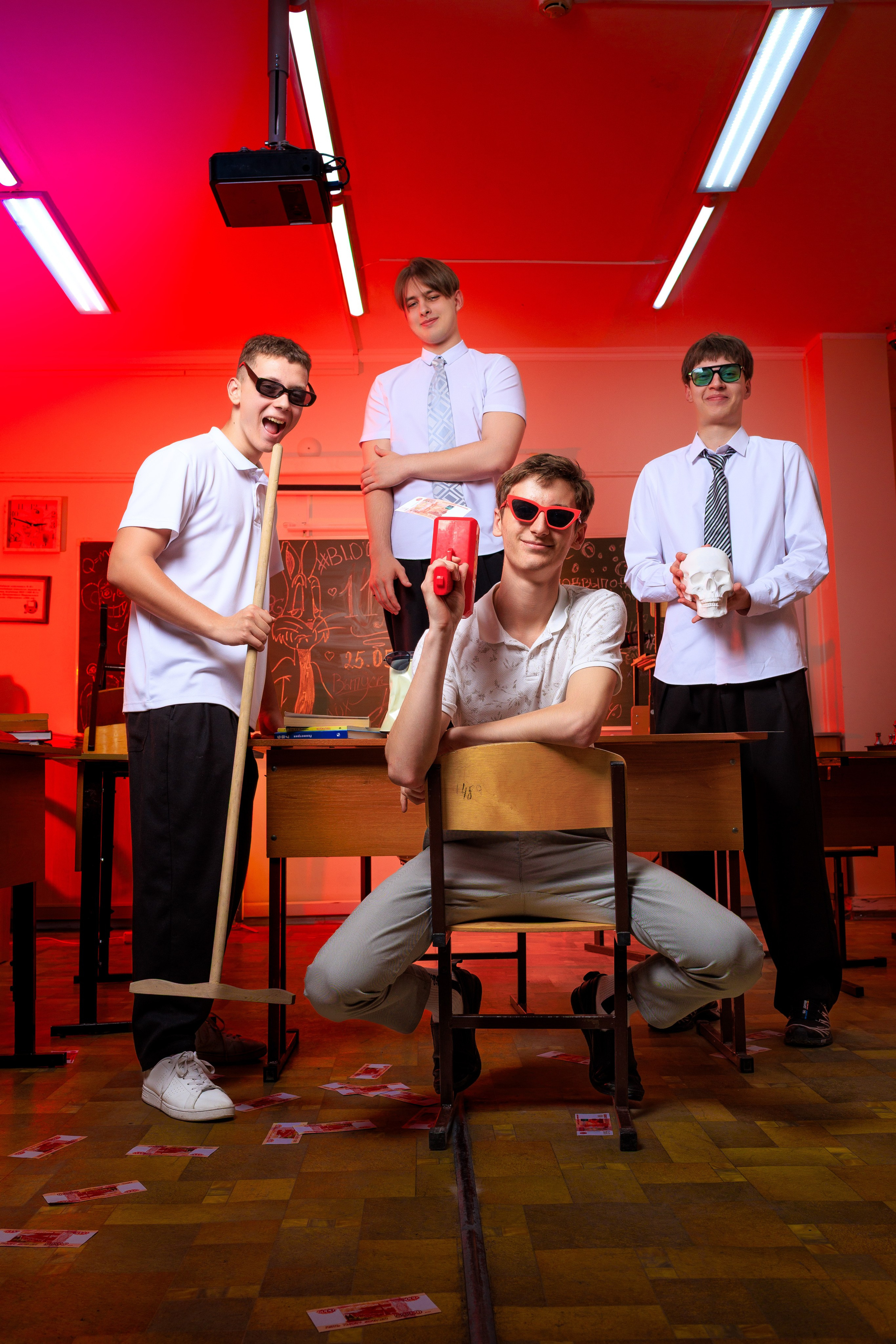 Смотреть фотки в классе. Выпускные альбомы Геленджик, Новороссийск, Краснодар, Туапсе