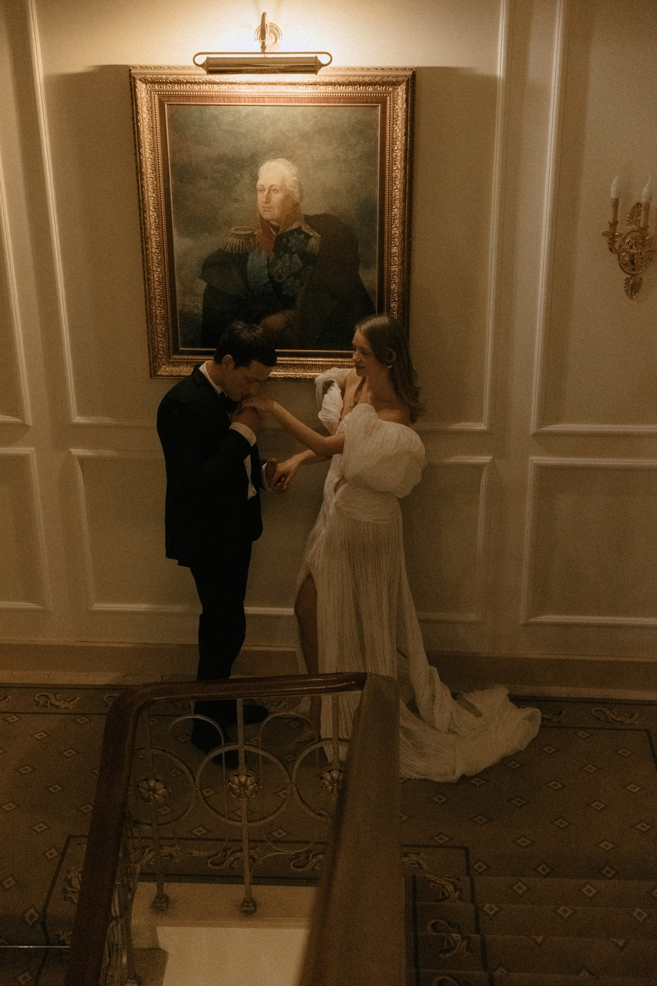 Свадебная фотосъемка в отеле Савой. Свадебный фотограф Москва