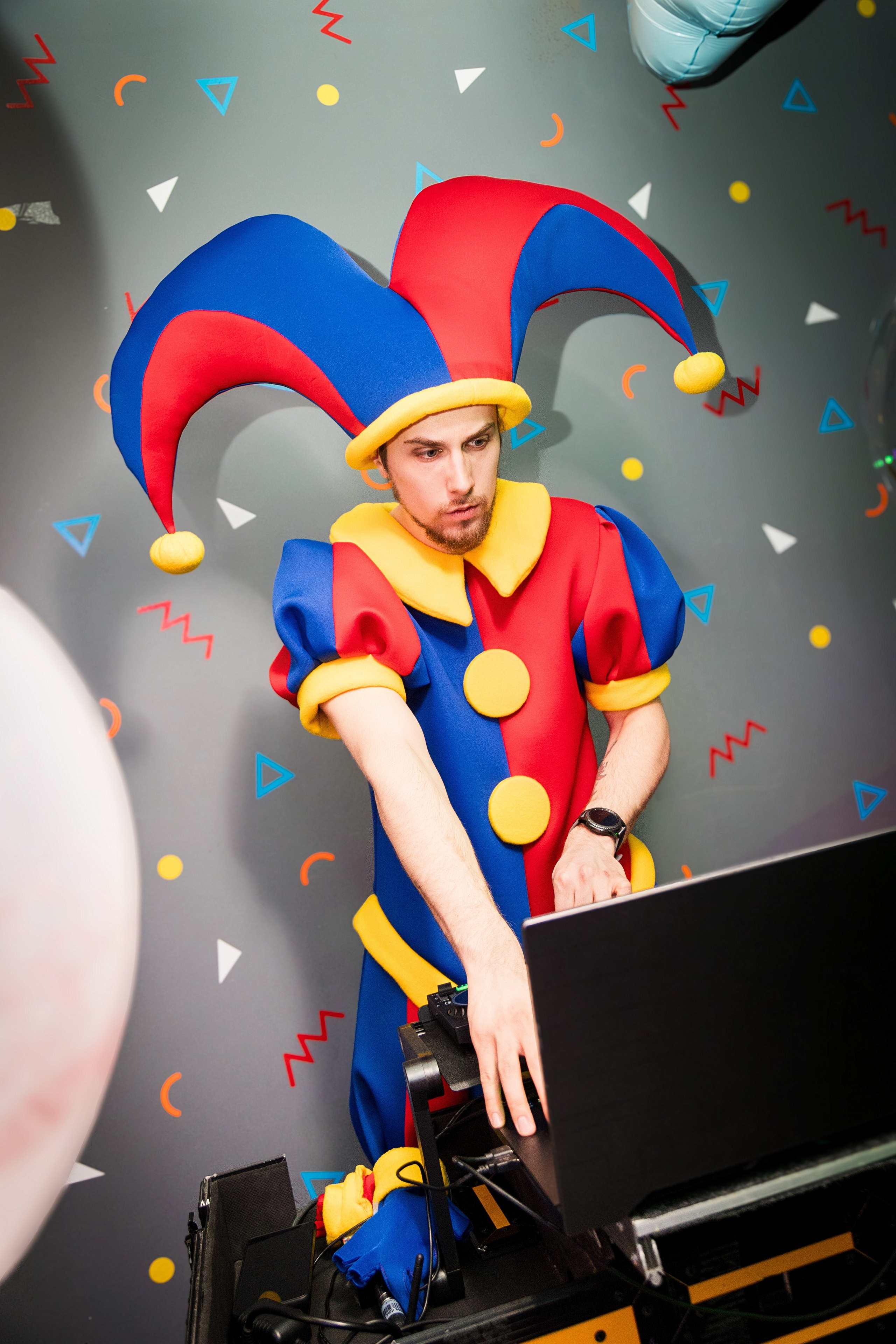 Арлекину 18 лет. Детский фотограф видеограф в Хабаровске Михаил Орлов