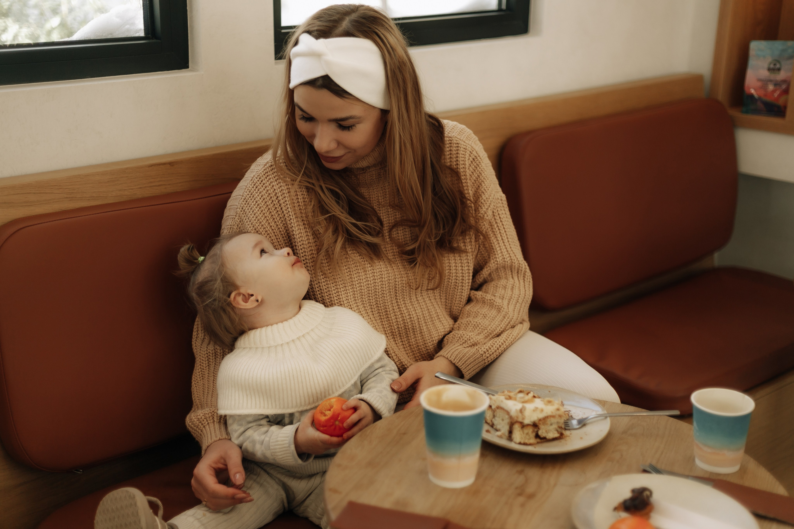 Евгений, Александра и Василиса в лесу. Фотограф в Крыму | Виктория Нотевская