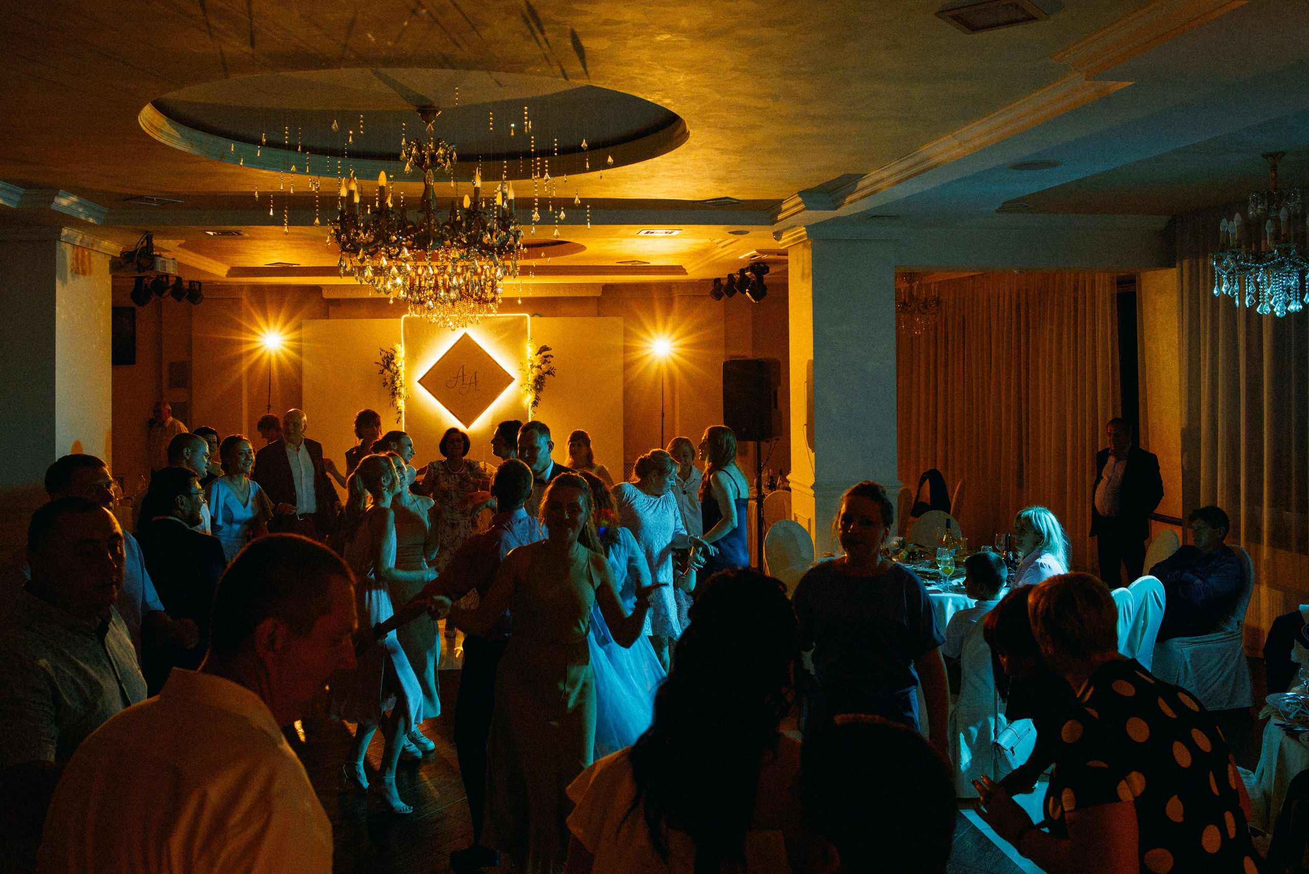 Свадебная съемка (съемка банкета). Свадебный фотограф — фотограф на свадьбу в Воронеже — Свадебное фото