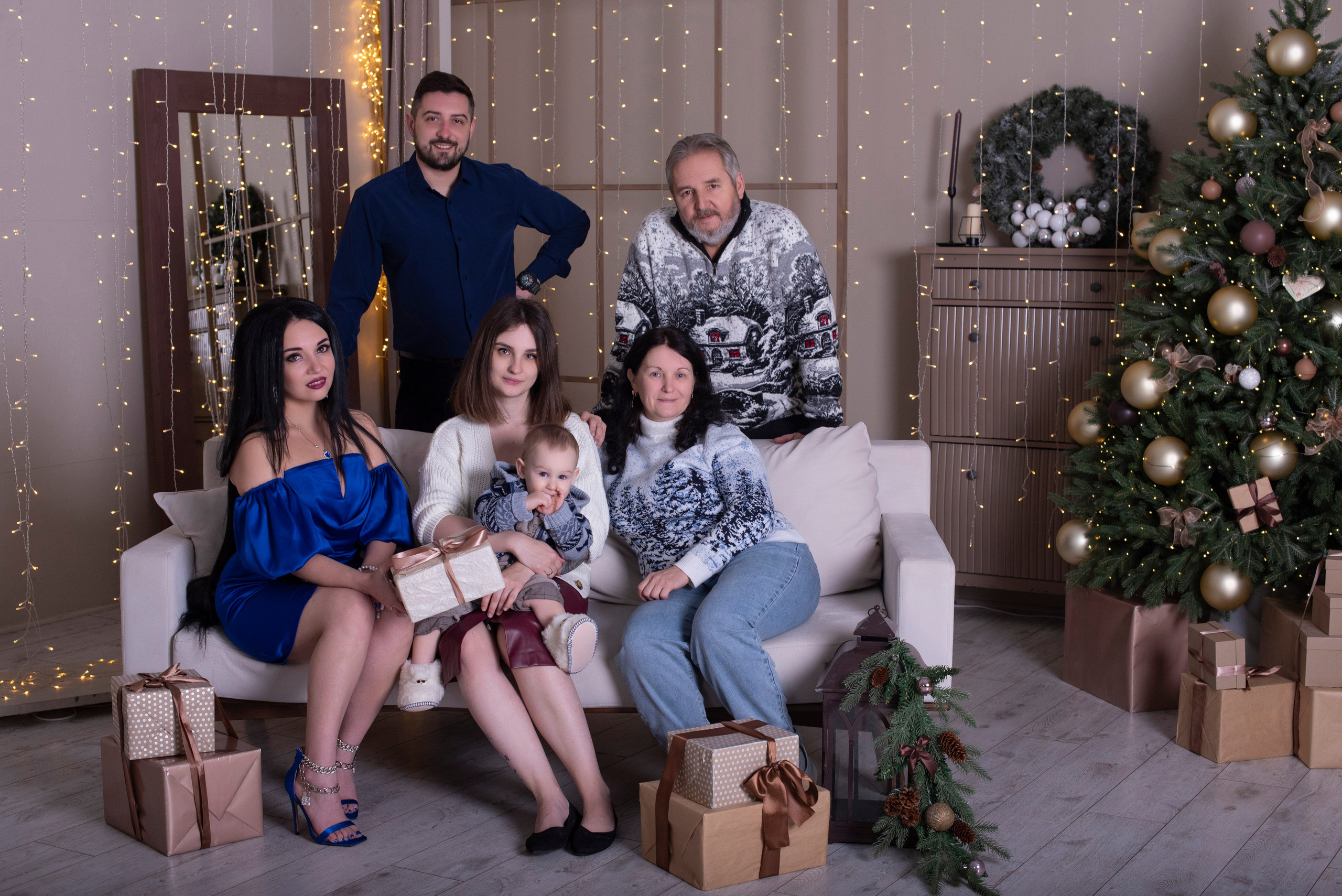 Семейная новогодняя. Фотограф самых запоминающихся моментов Вашей жизни