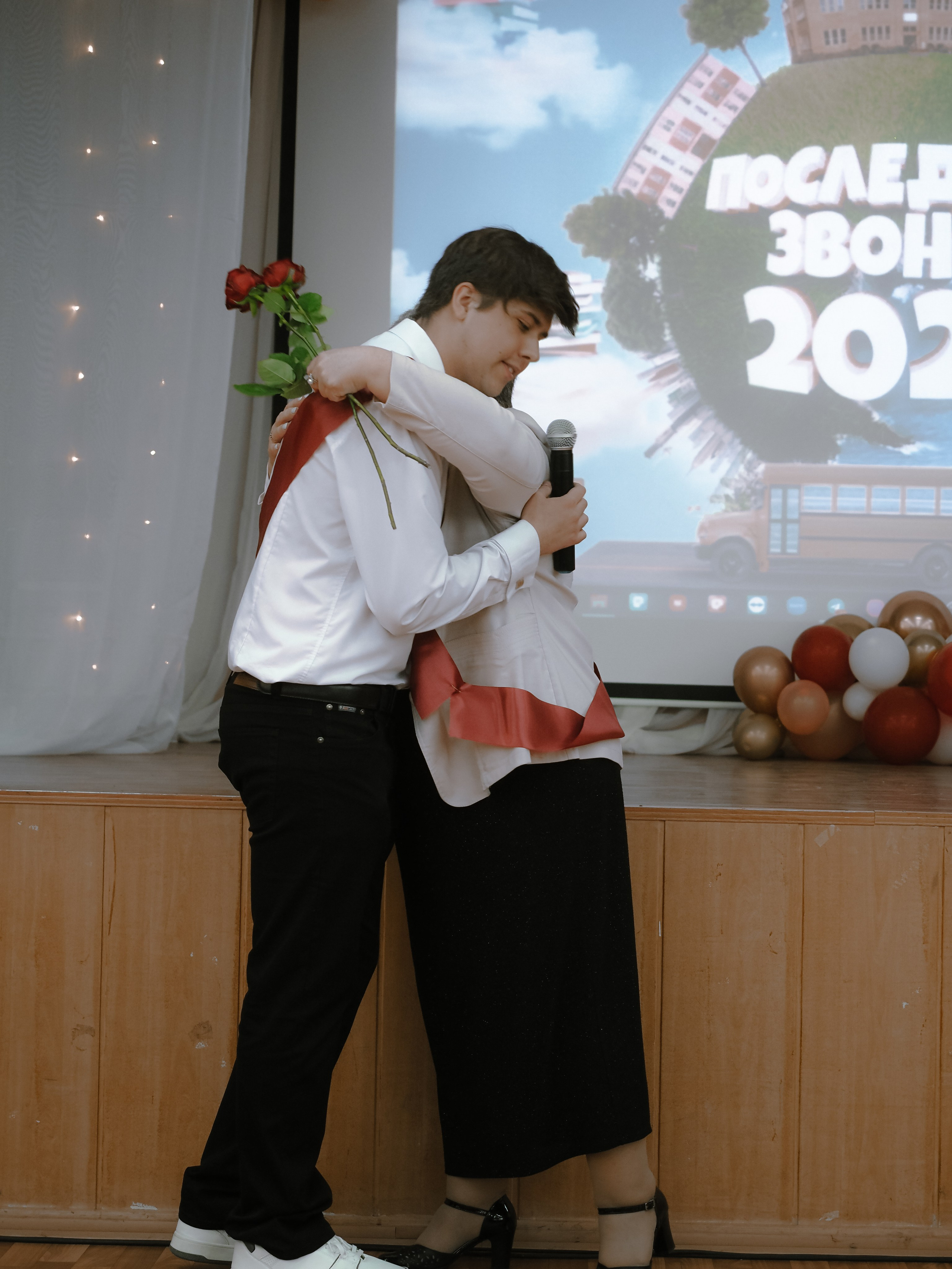 Последний звонок. Фотограф Рязань. Семейный Свадебный фотограф