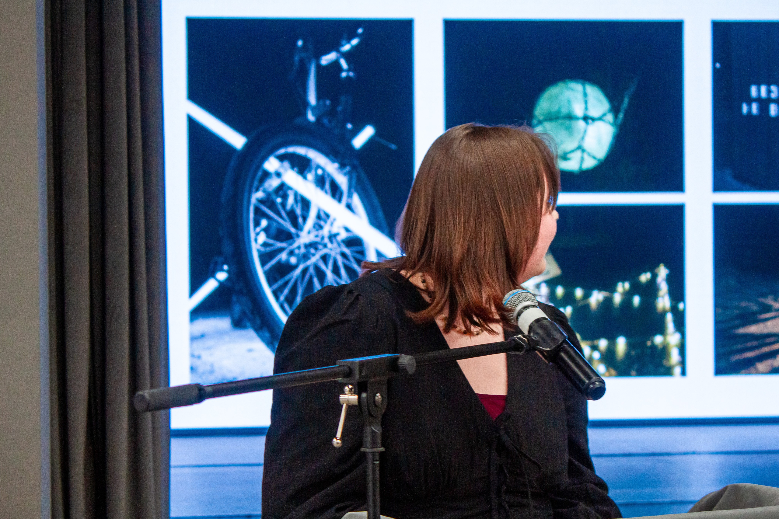 Ярмарка вакансий в Екатеринбургской академии современного искусства 2025