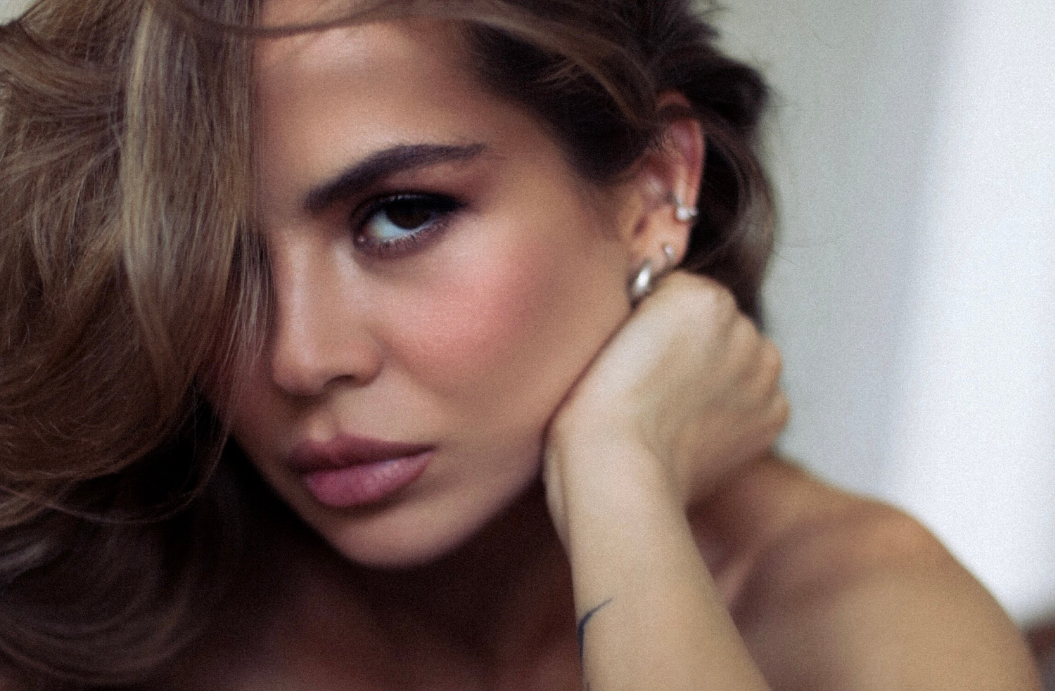 С ⁐ Ф Ь Я визуальный артист — фото видео декор графика