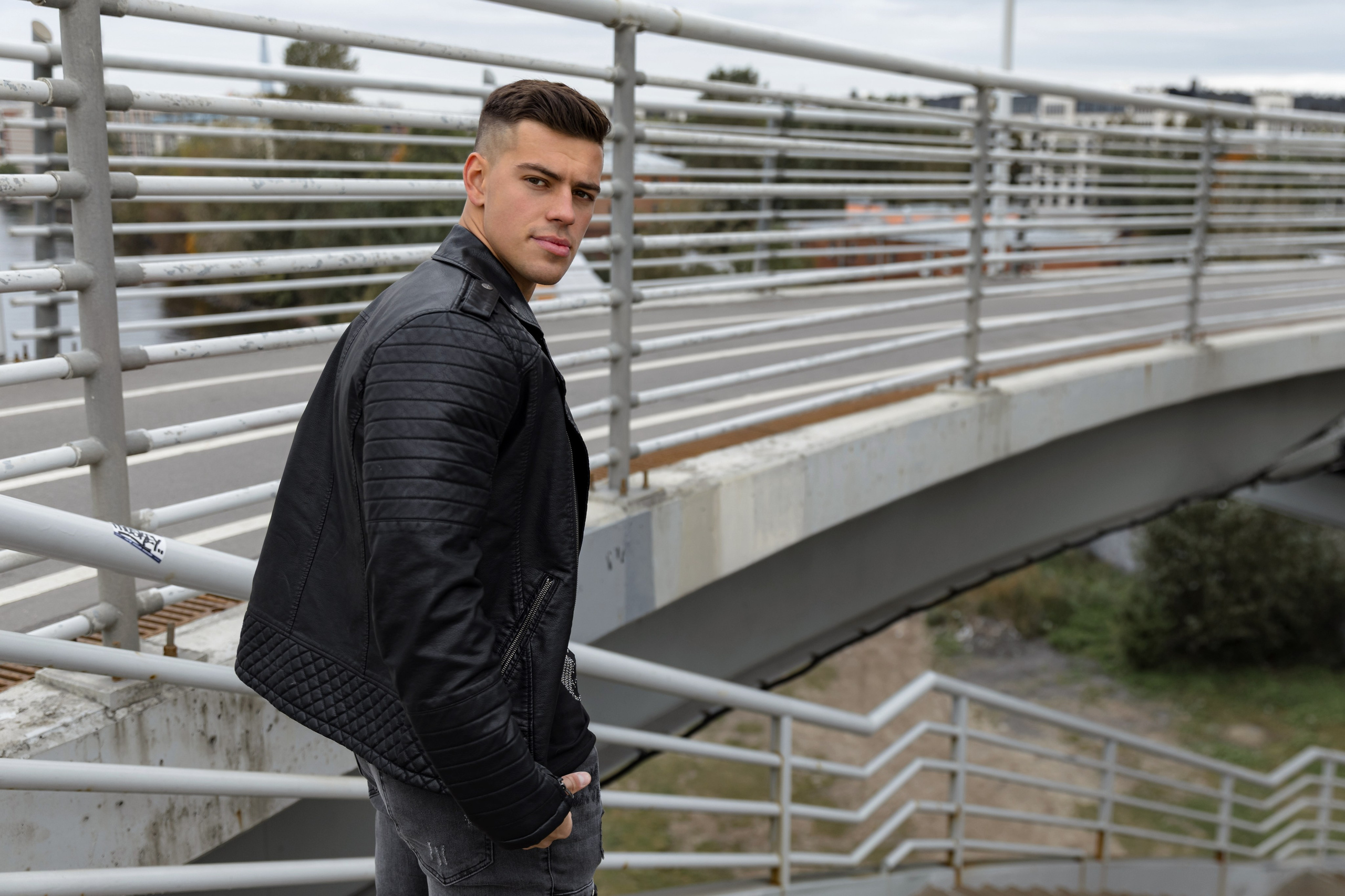 Георгий Славороссов, участник шоу Титаны и Ледниковый период. Свадебный и портретный фотограф в Санкт-Петербурге Надежда Чечулина