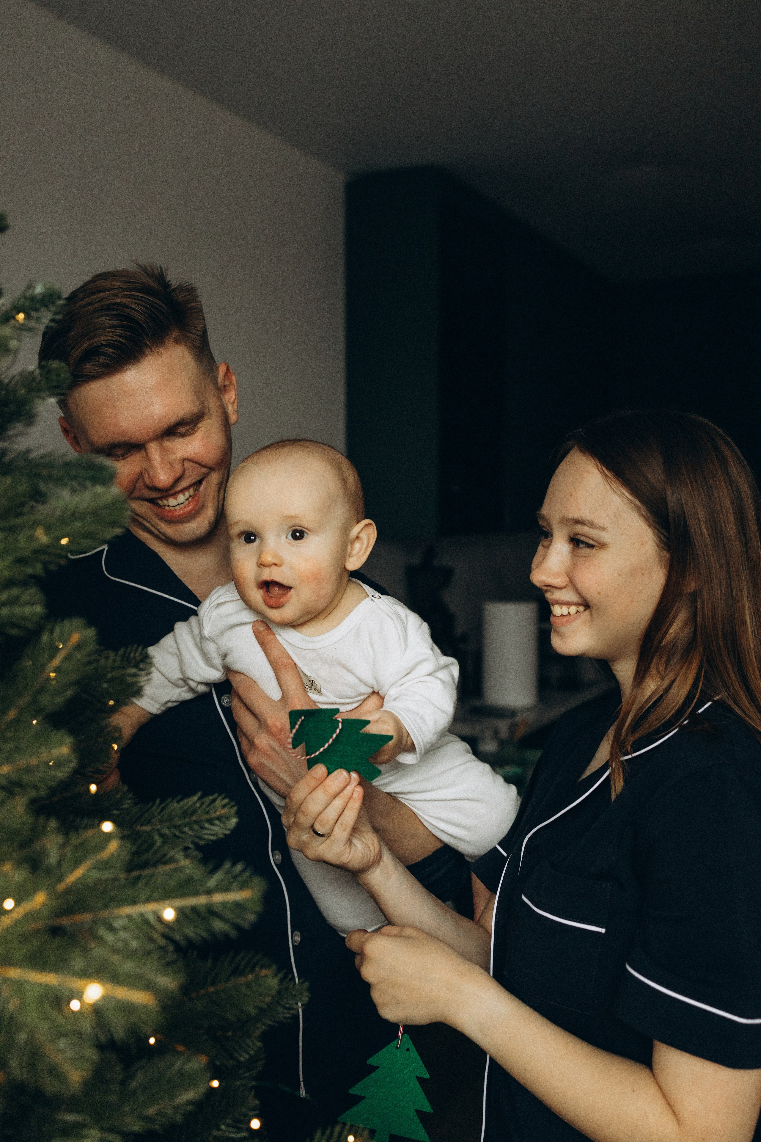 Первый Новый год Андрюши. Фотограф lifestylе в Москве Пшеничная Анастасия