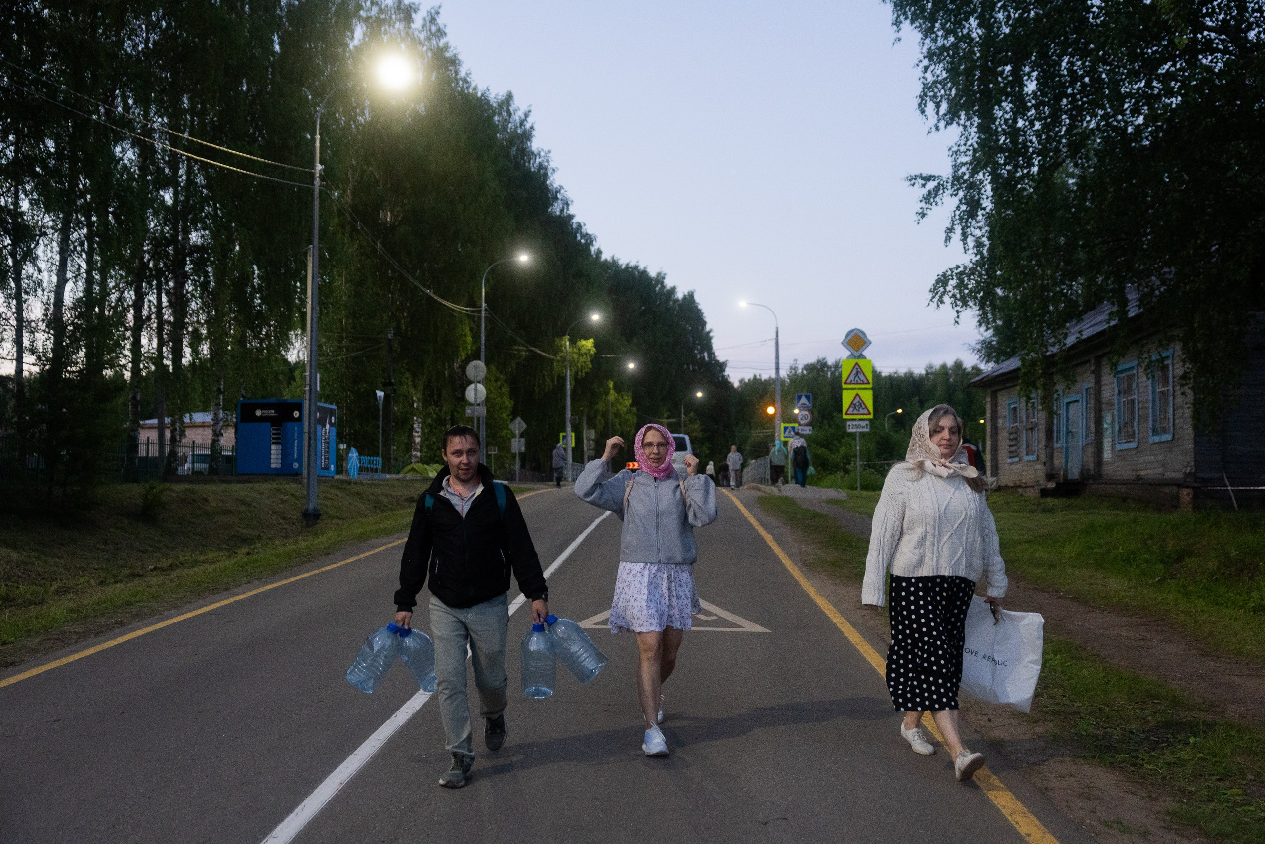 паломники великорецкий крестный ход 2026