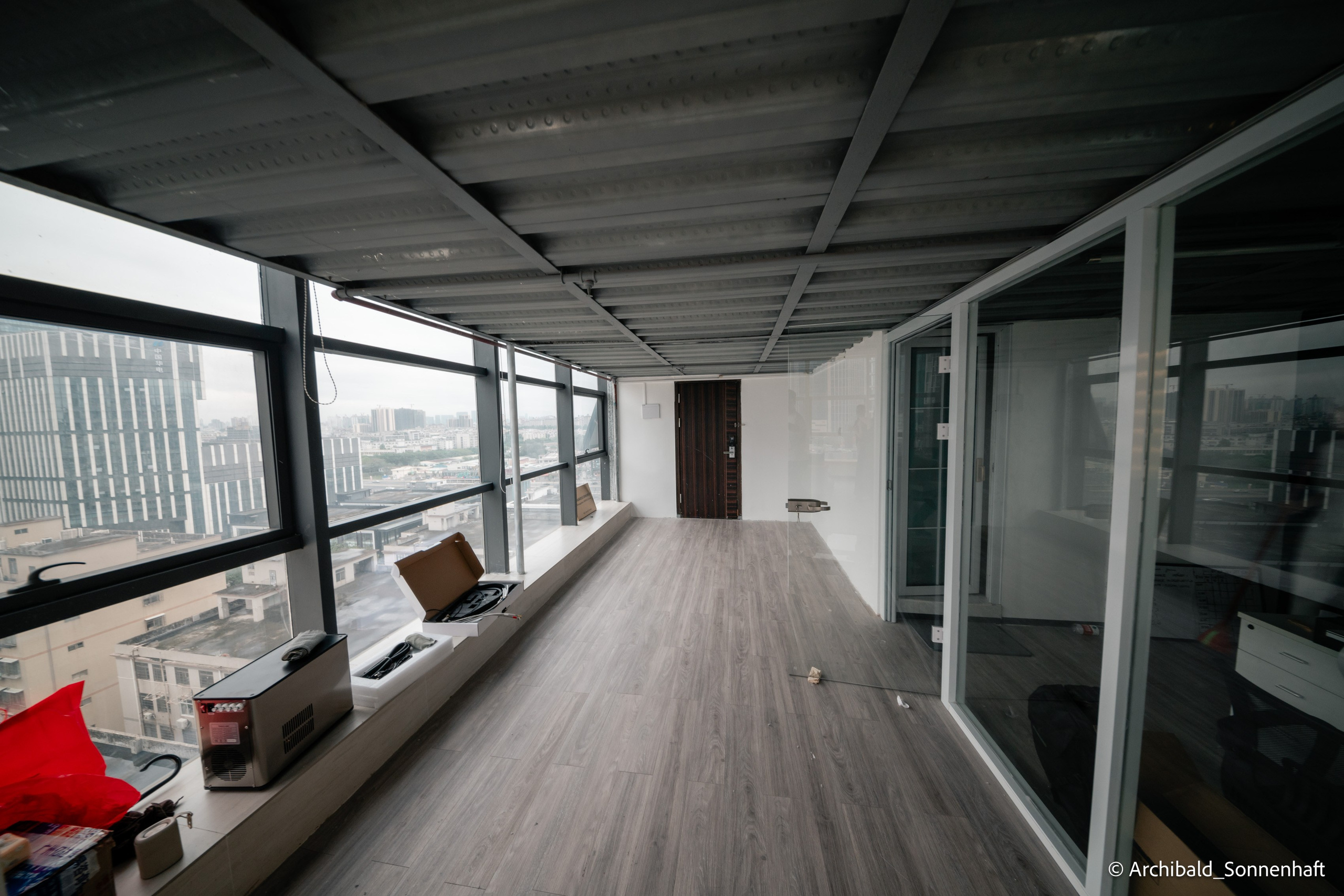 Week trip to GZ. Photographer in Guangzhou, China. Archibald Sonnenhaft