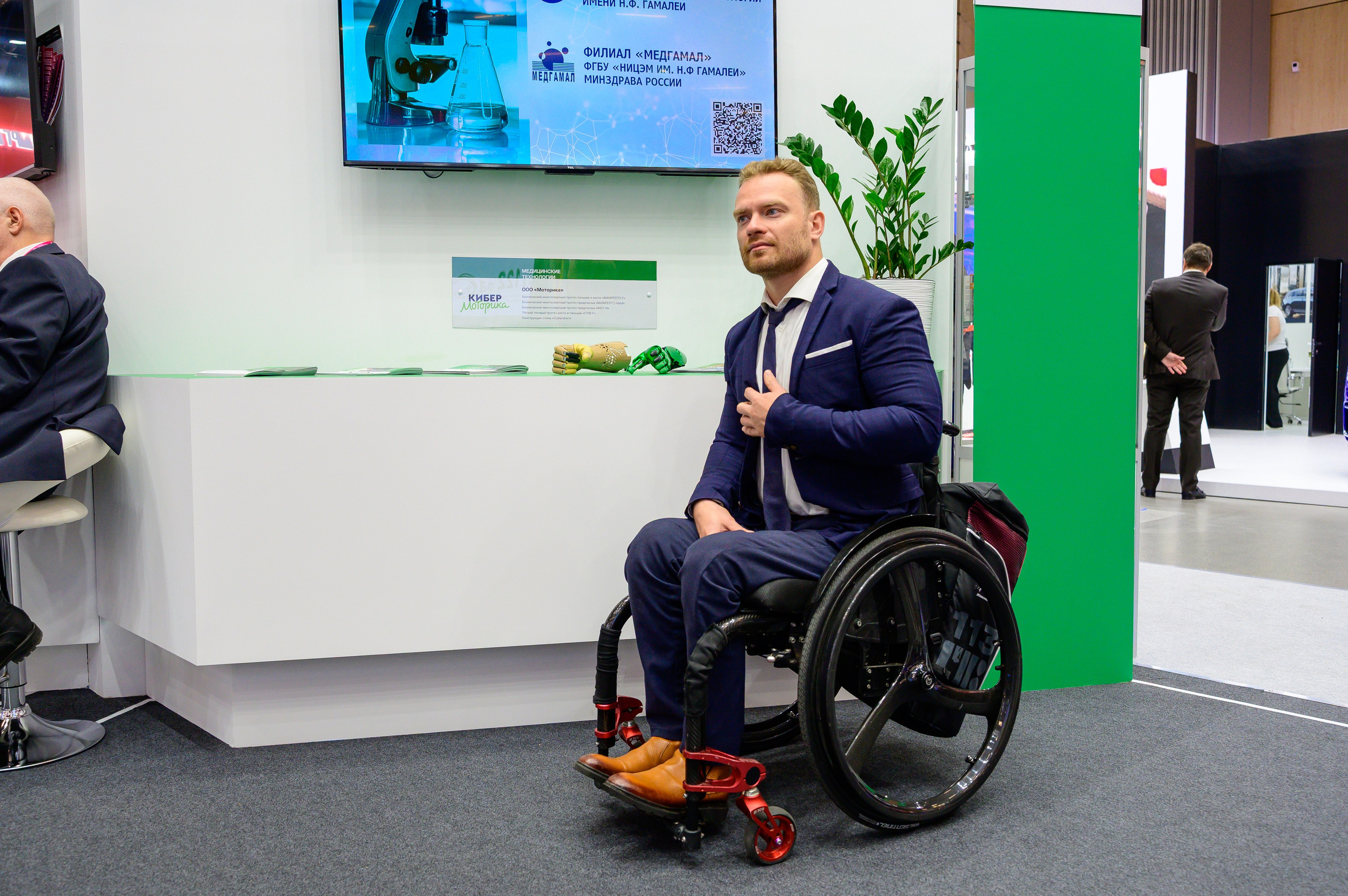 BigindustrialweekBelarus. Фотоуслуги, услуги фотографа, фотографирование важных событий