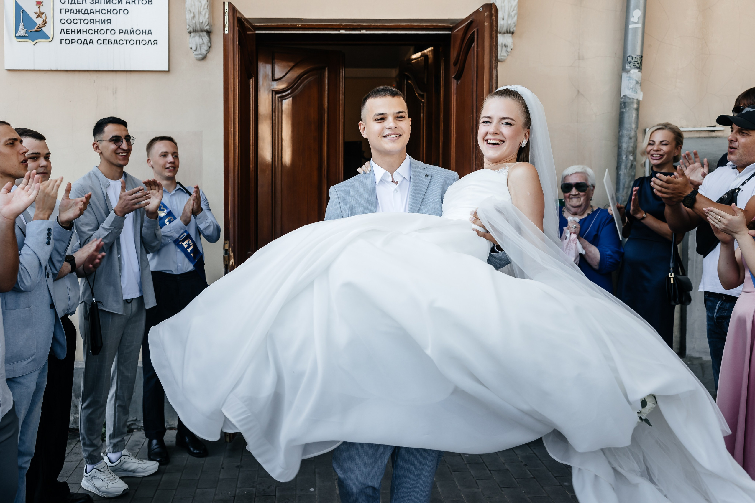 Анонс свадьбы Юлии и Александра. Свадебный фотограф в Крыму и Севастополе Ольга Баскакова