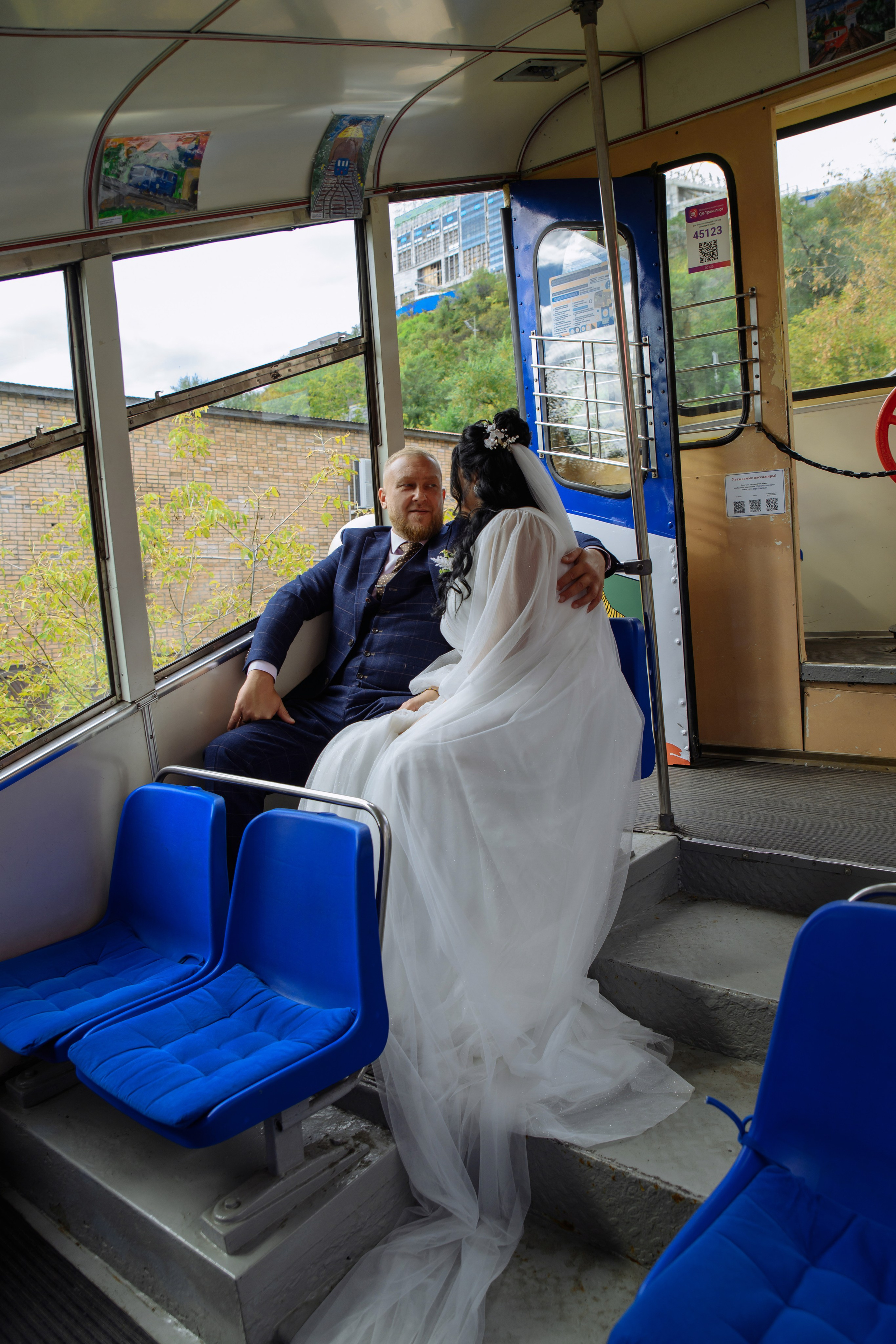 Татьяна и Николай 25.09.25. Фотограф Ярмишко Дарья. Выпускные фотокниги