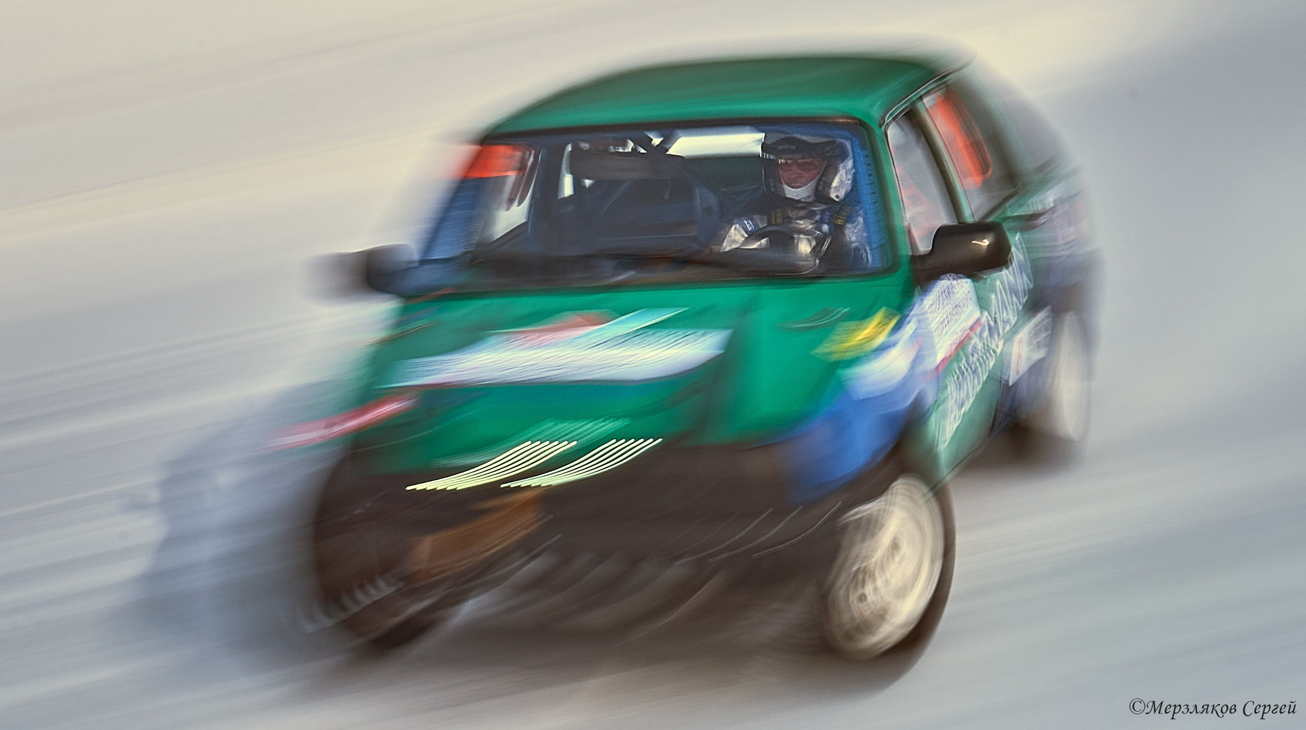 Трековые гонки Ижевск. Спортивный репортажный фотограф в Ижевске Сергей Мерзляков