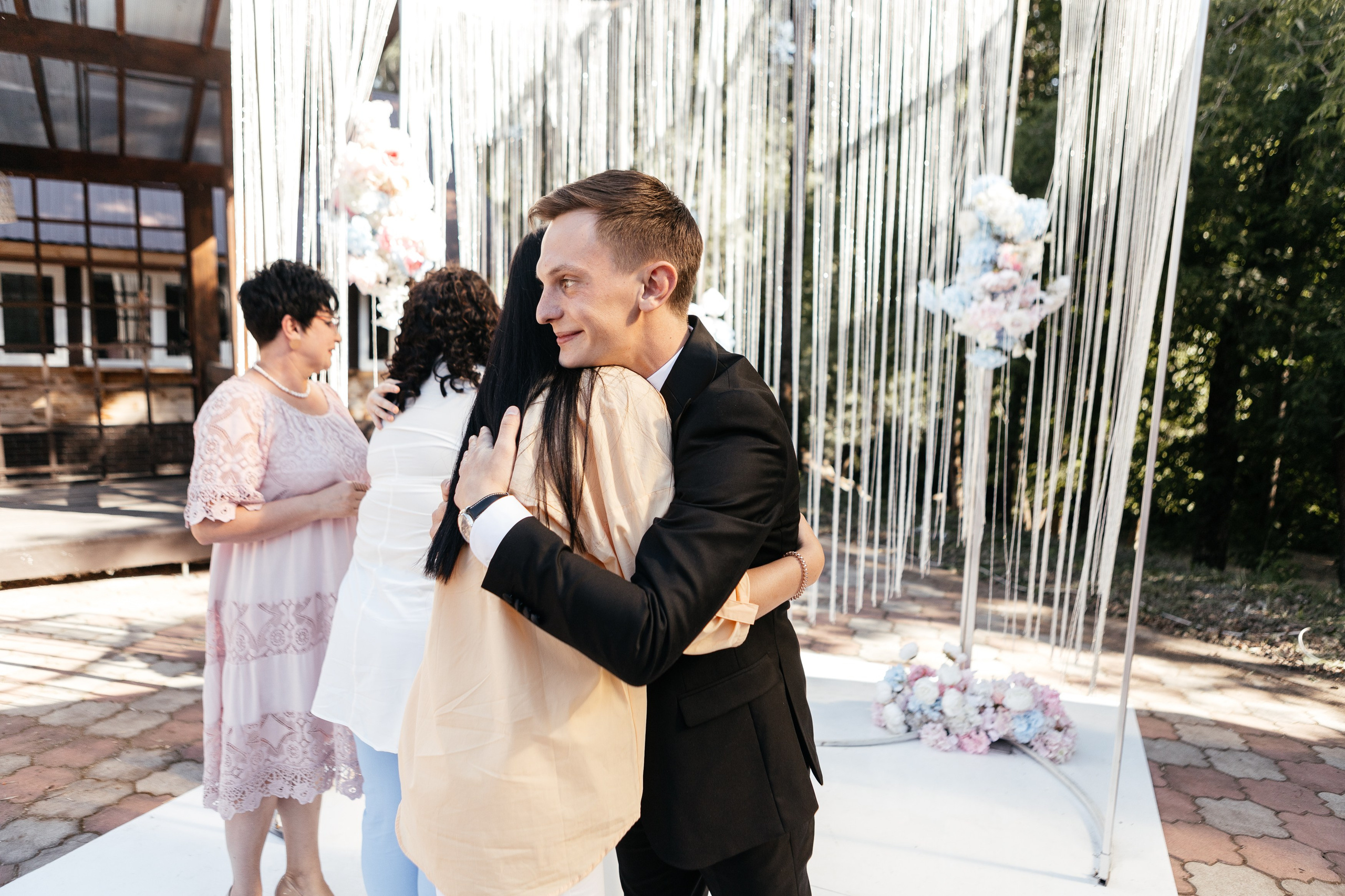 Свадебный фотограф Уфа — Руслан ГабдлисламовЖивые эмоции, красивые кадры, воспоминания на всю жизнь.Работаю по всей Республике Башкортоста. Свадебный фотограф Уфа Руслан Габдлисламов