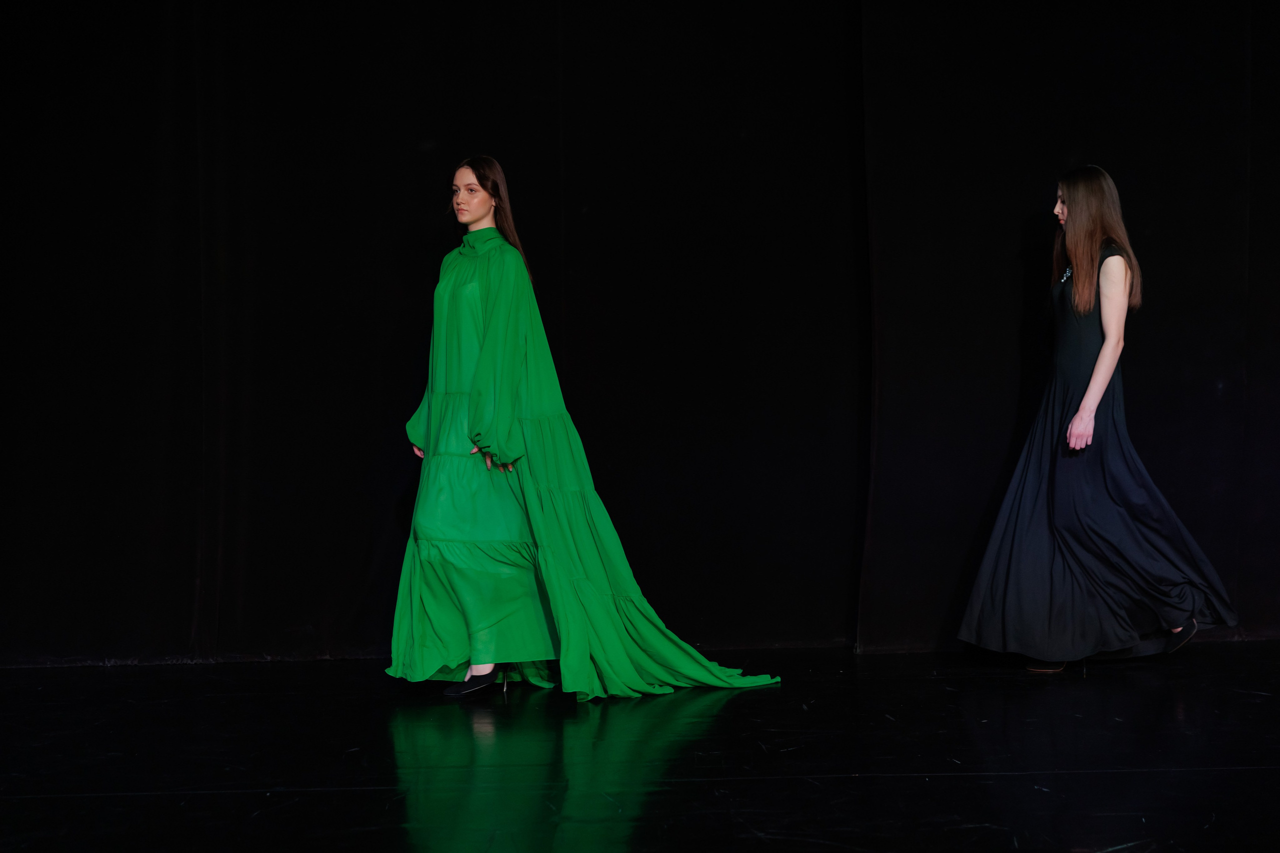 Показ коллекций Новосибирских дизайнеров для Fly Production. Фотограф Новосибирск — Наталья Гресь