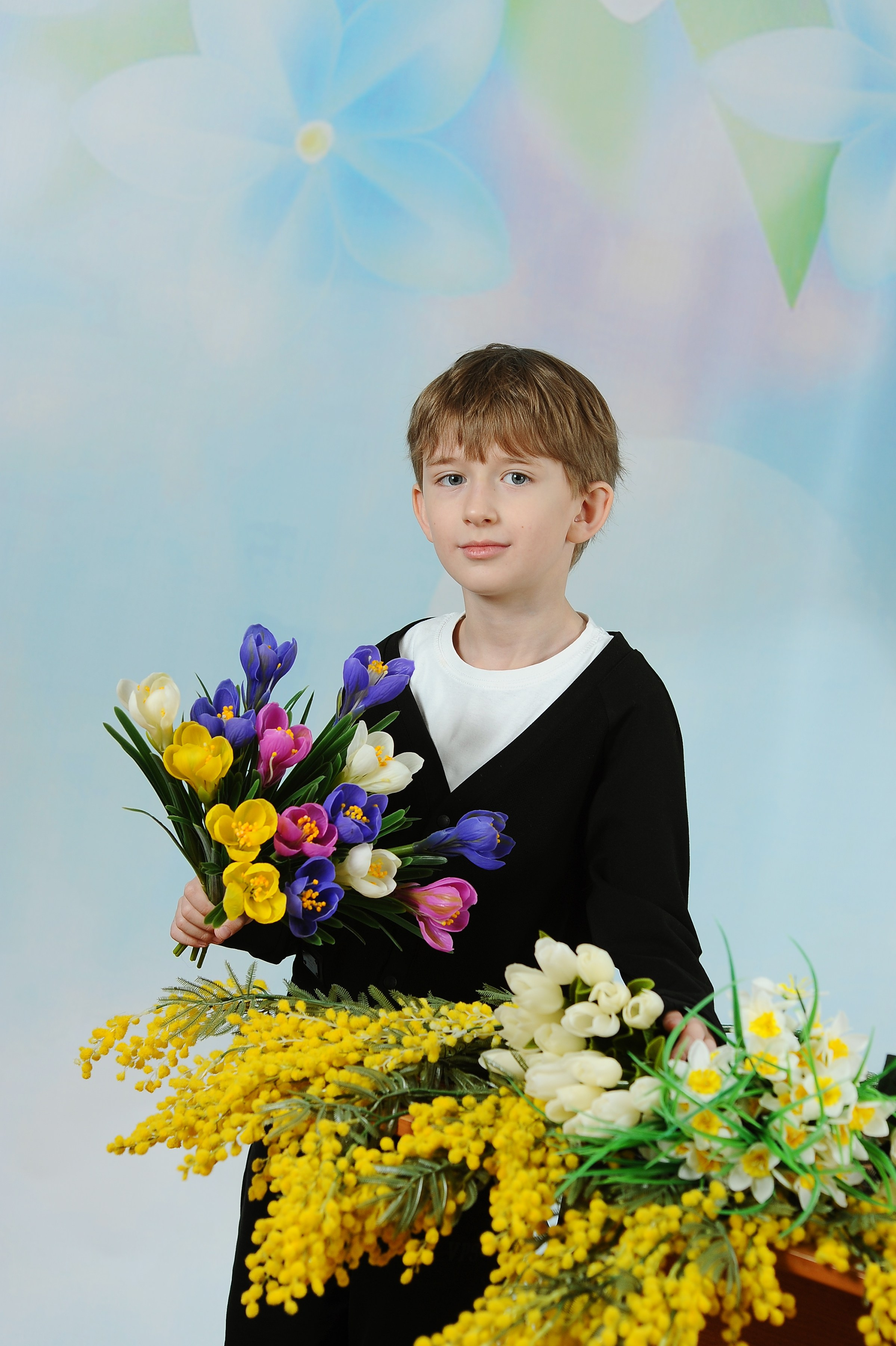 Весенние цветы 25. Детский портрет