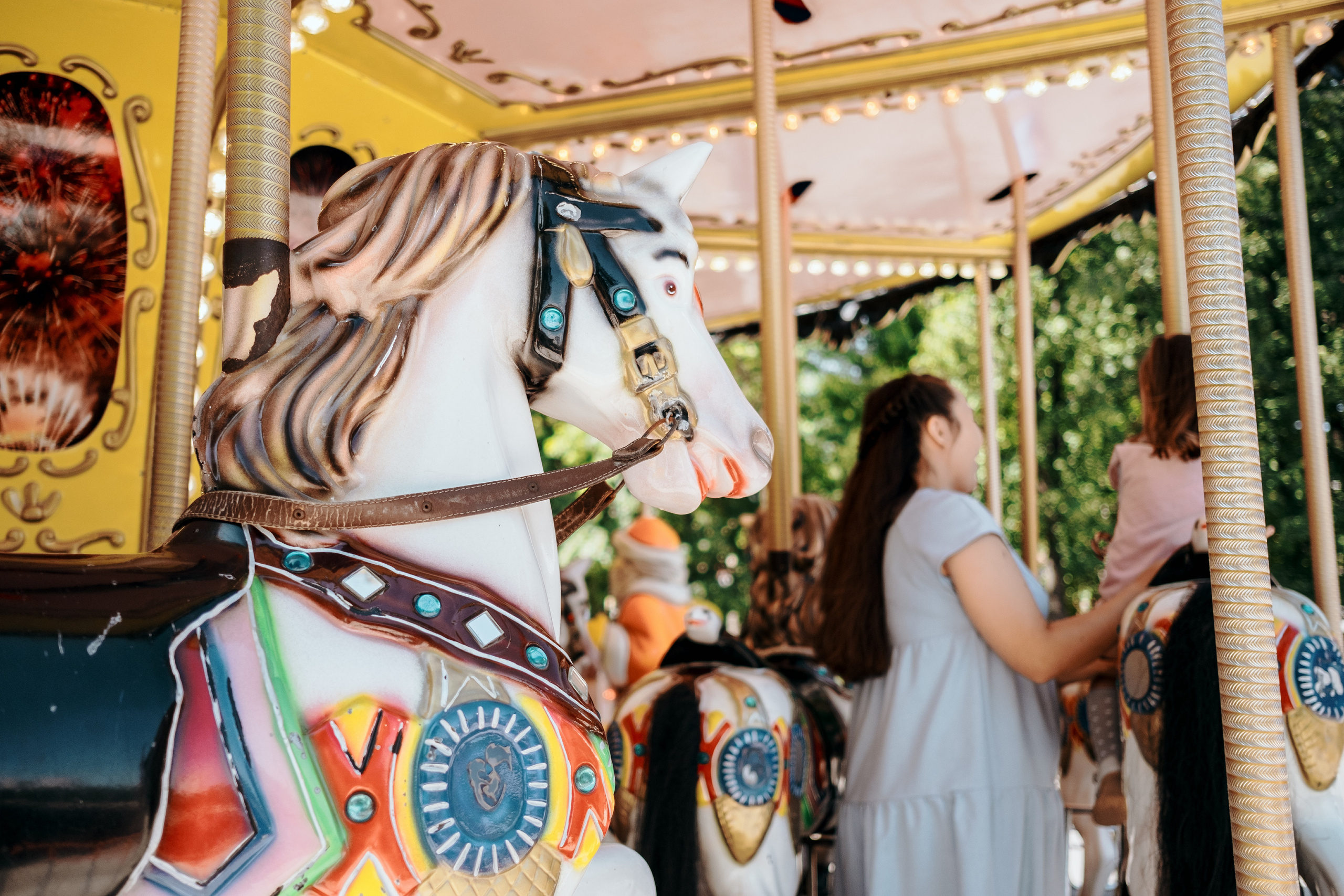 Ильмира и Ева в парке. Семейный фотограф Уфа Головченко Анастасия