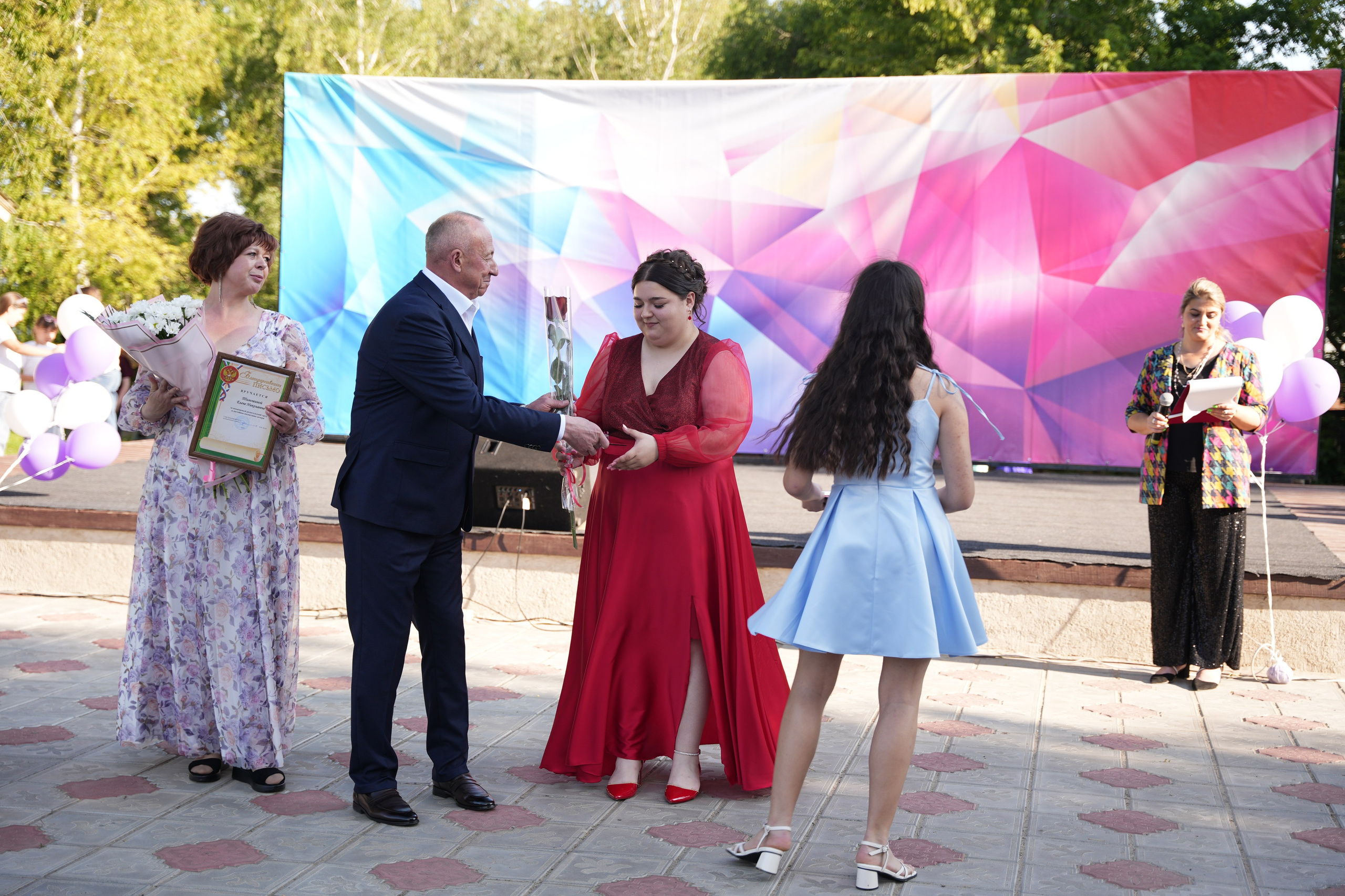 Выпускной в парке. Ольга Плаксина фотограф в Саратове