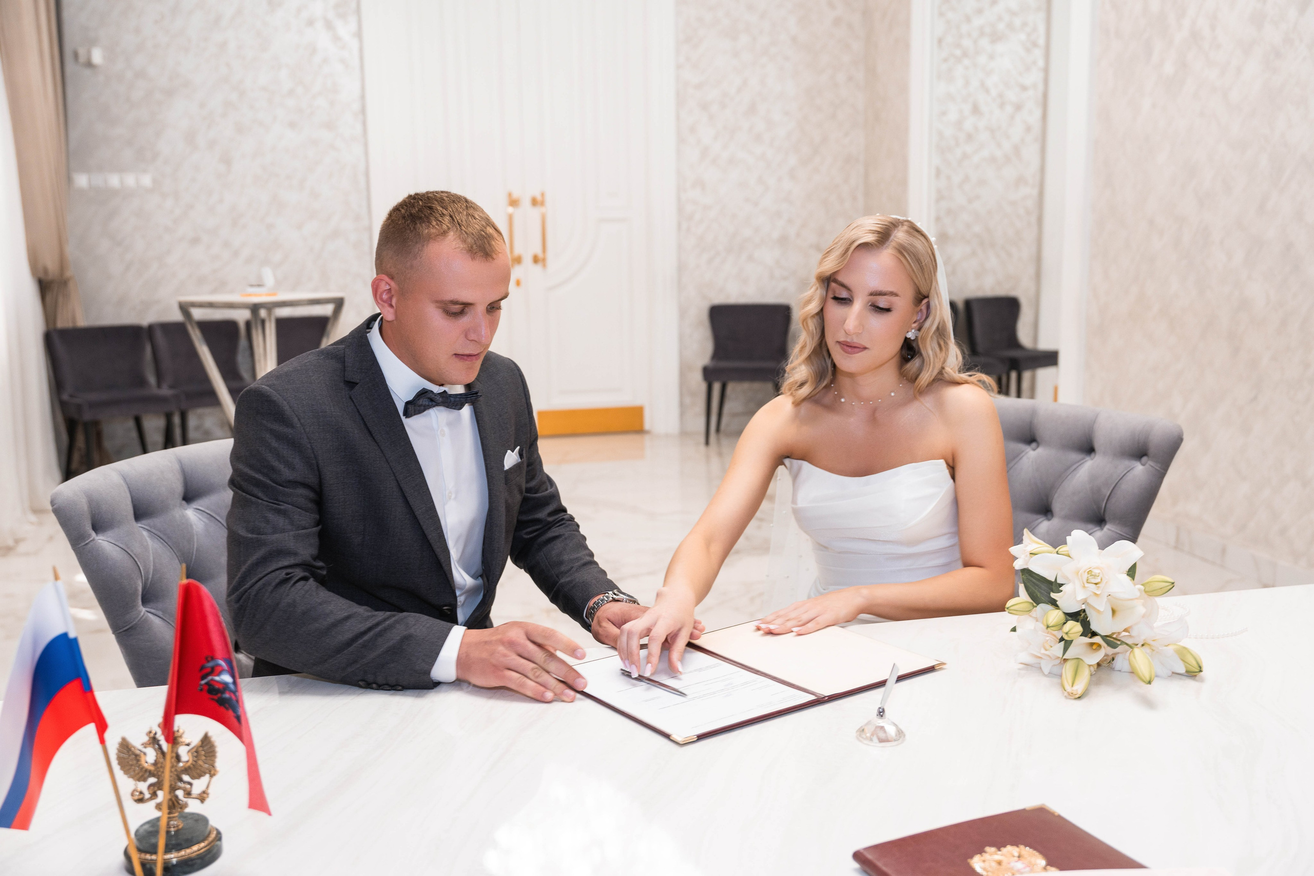 Свадебная фотосессия в Москве, регистрация в Кутузовском ЗАГСе Москва. Свадебный фотограф в Москве Анна Полушина