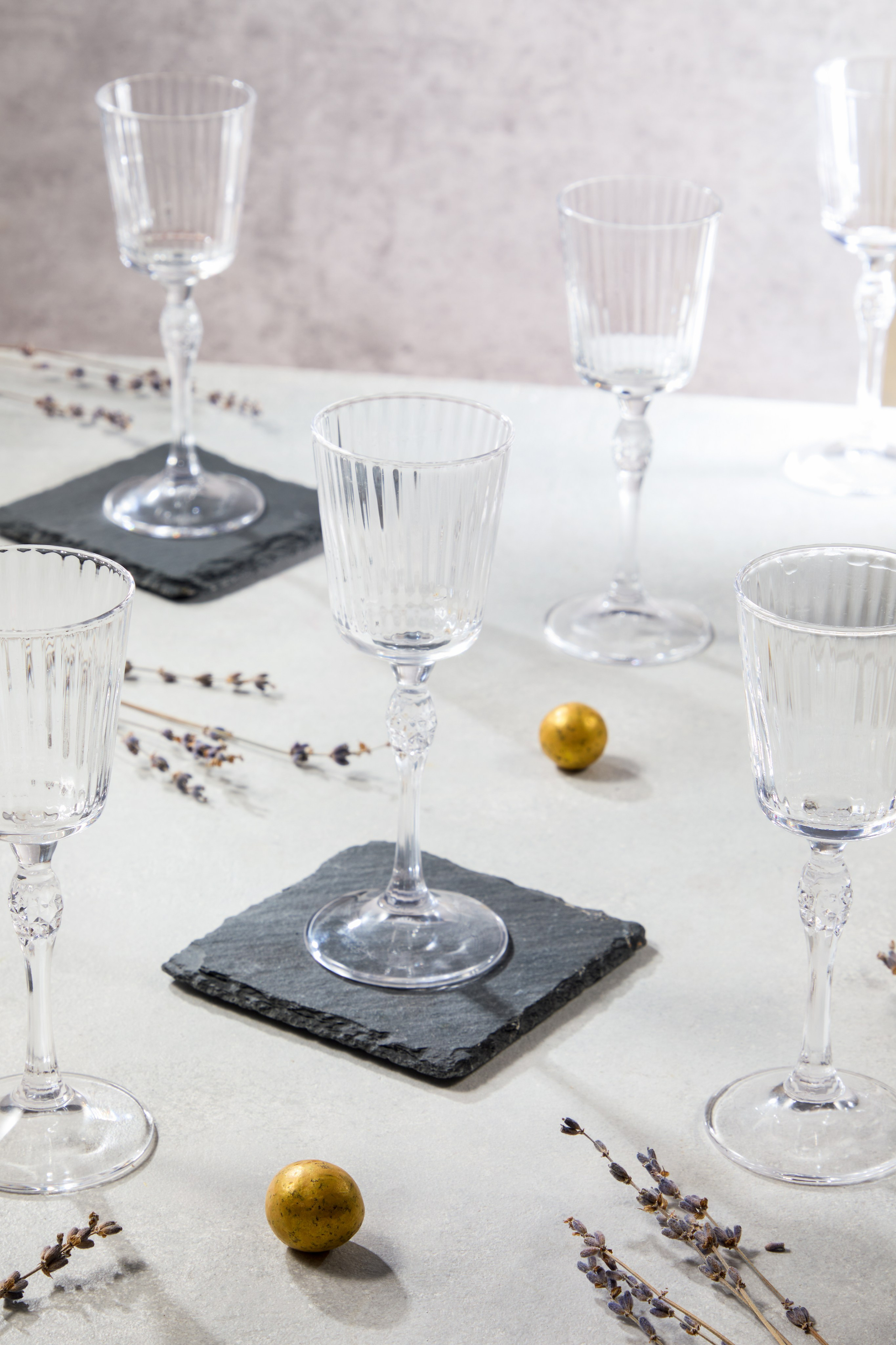 Стеклянные бокалы. Сайт о предметной, имиджевой и портретной фотографии, фотограф Фил Киреев