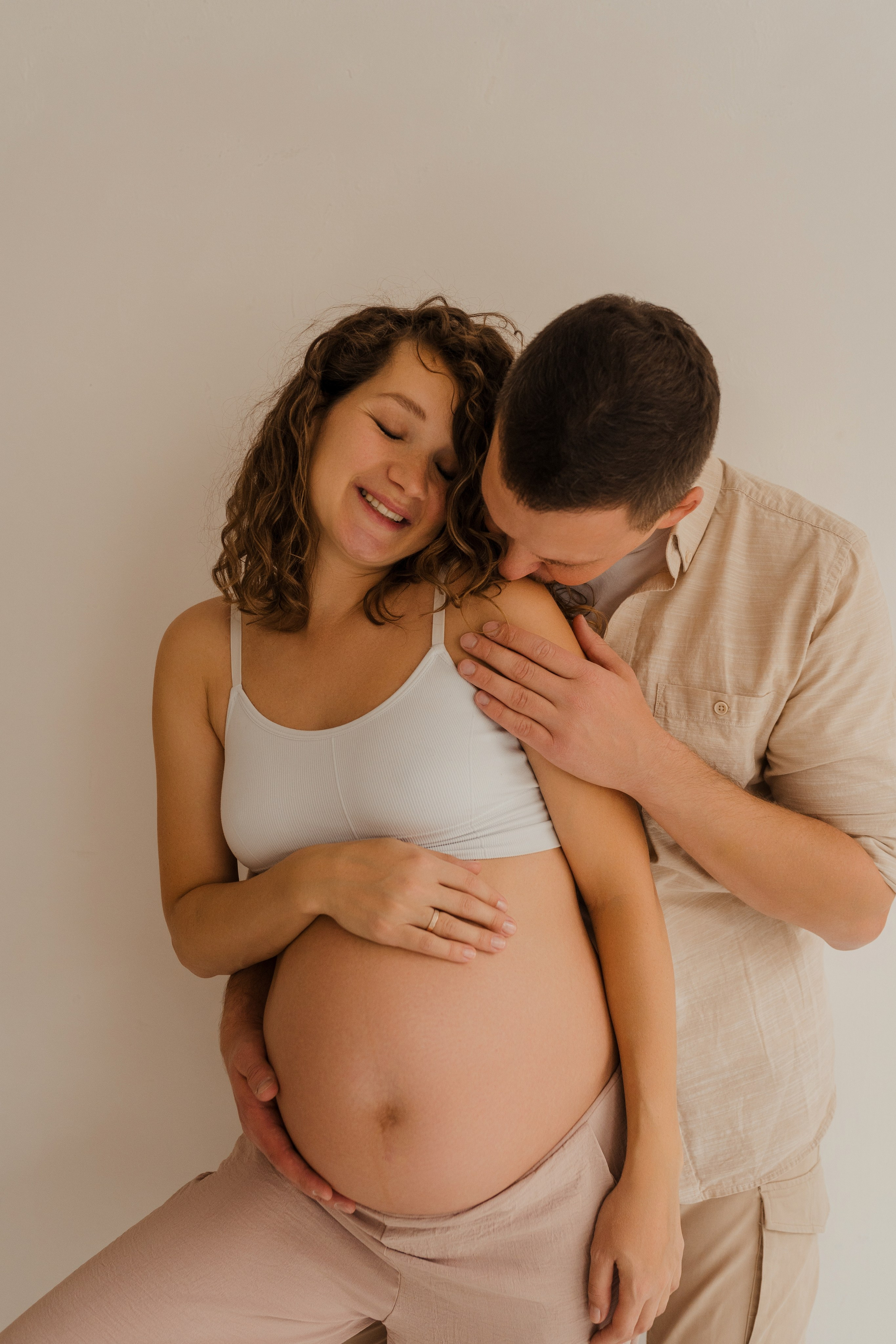 Семейная фотосессия в студии в Москве, семейный фотограф Анна Полушина. Свадебный фотограф в Москве Анна Полушина
