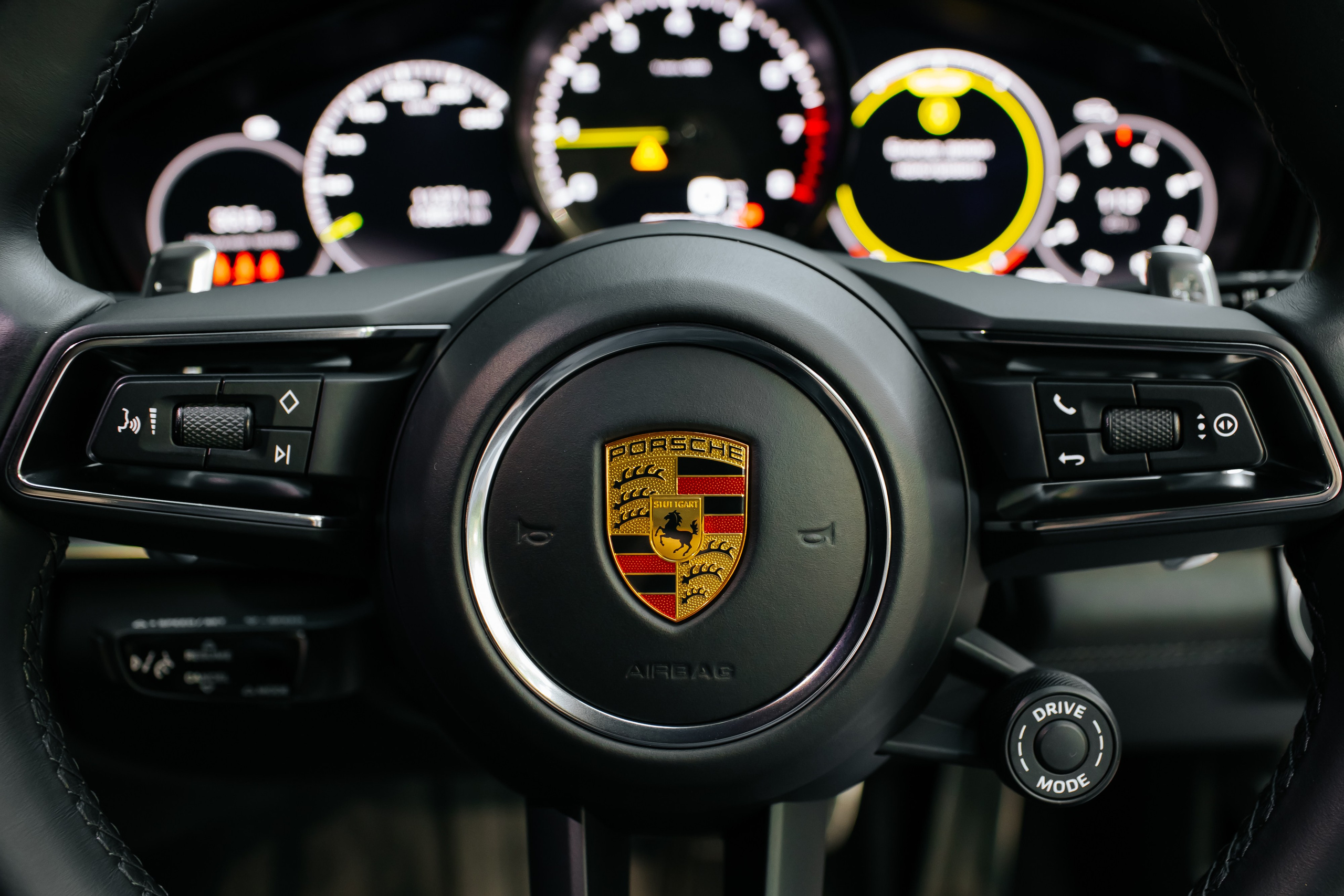 Porsche Panamera. Фотограф в на Пхукете Сергей Войлоков